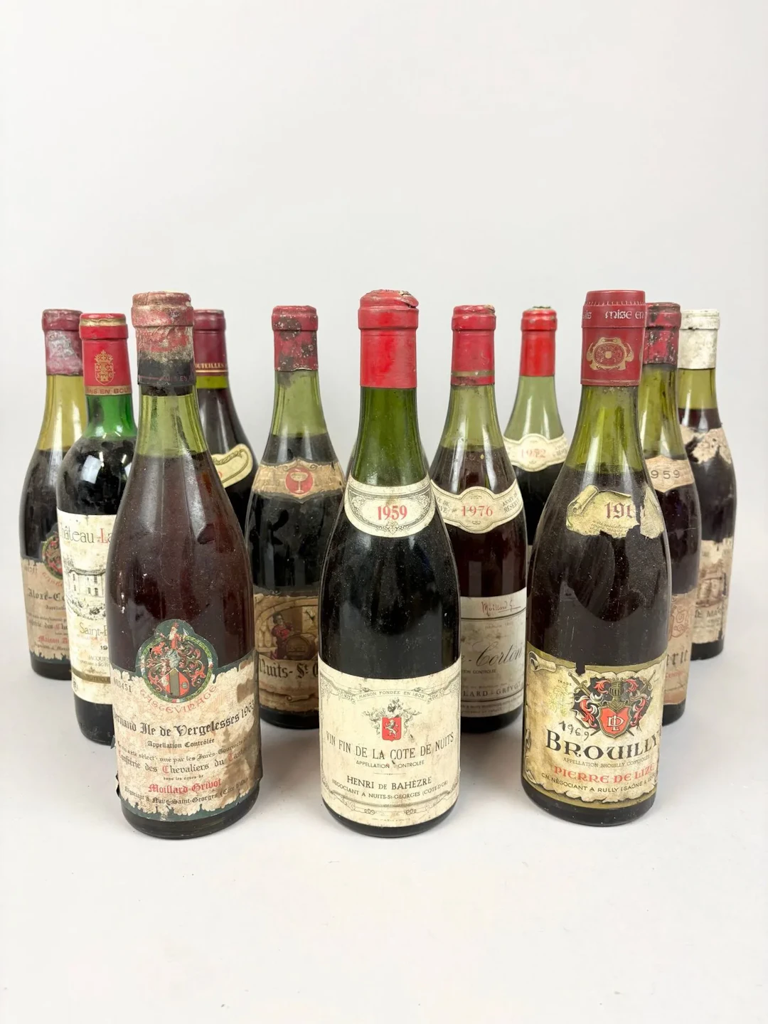 A selection of 12 bottles of wine: - Lot 166