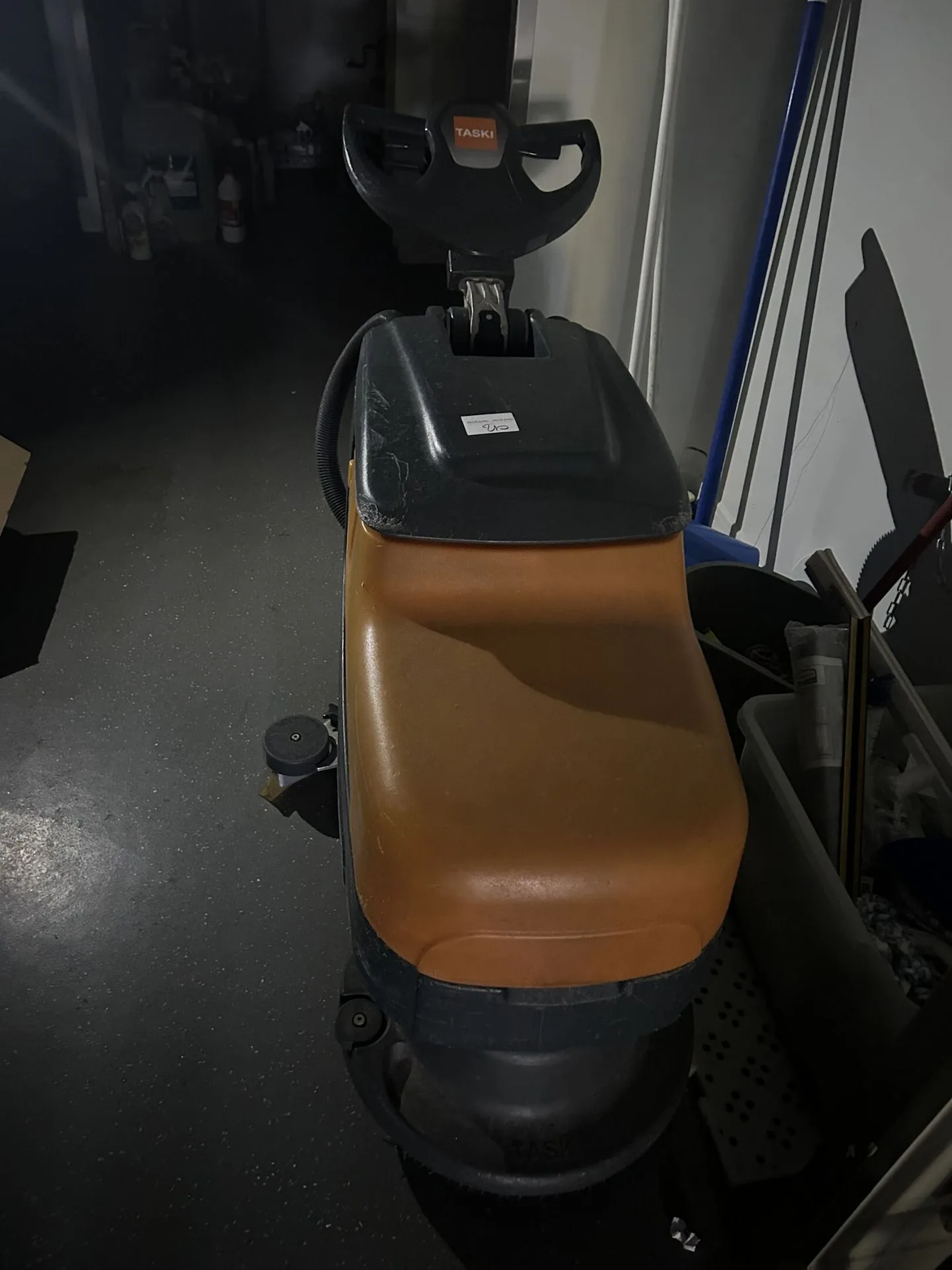Autolaveuse TASKI - Lot 210