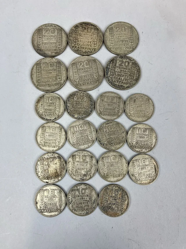 Set of 21 Silver Coins. Turin. - Lot 105