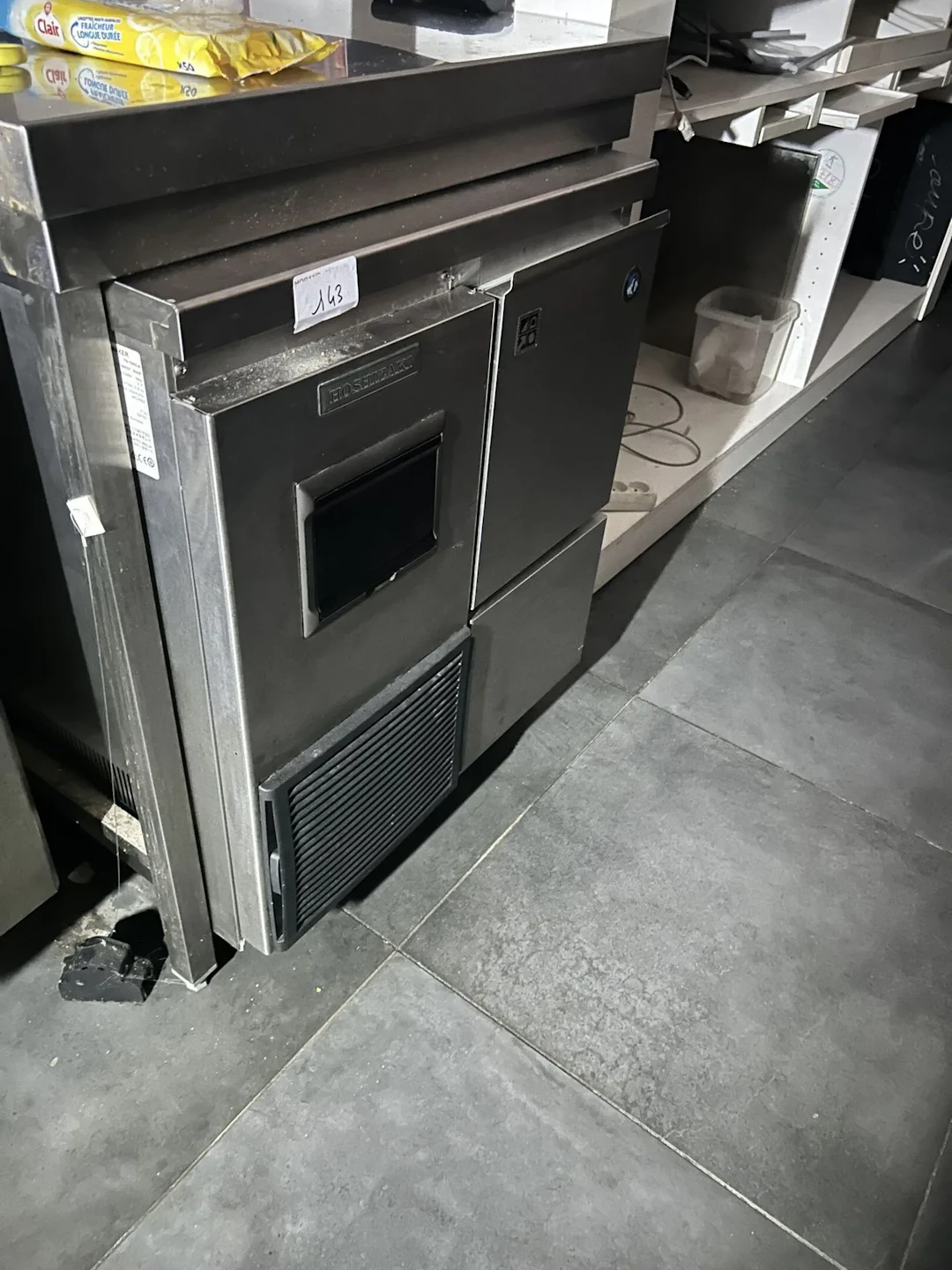 Machine à glaçons HOSHIZAKI - Modèle FM-150KE-N - N° de sé - Lot 143