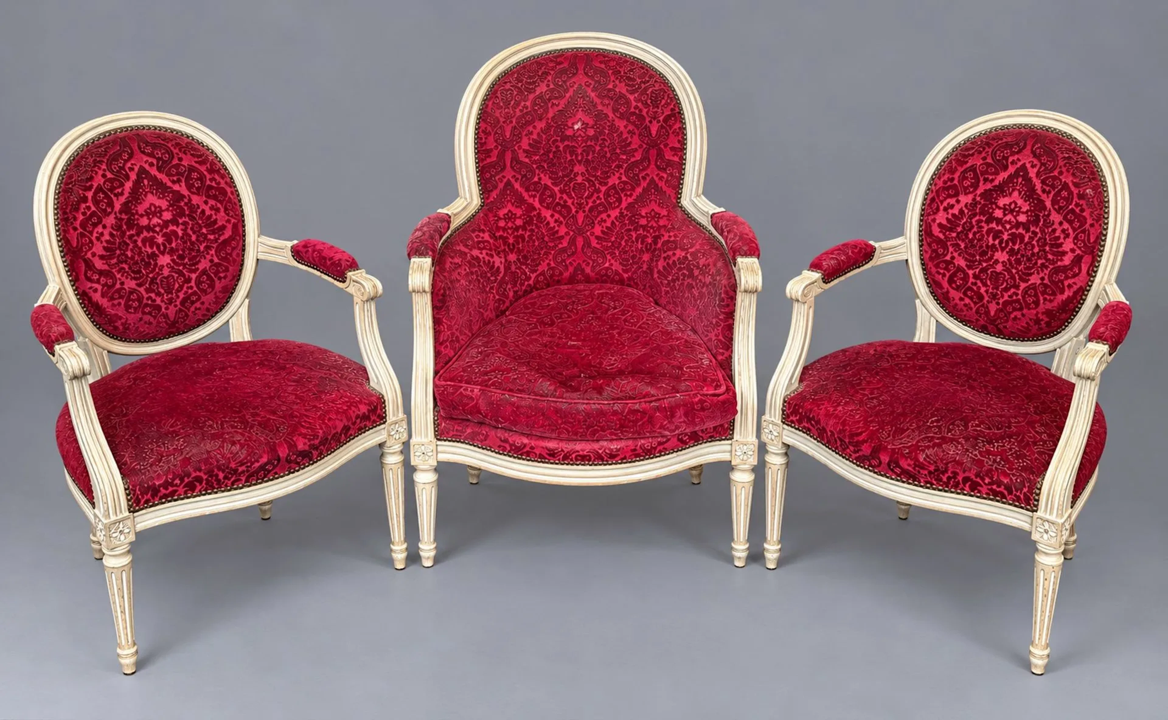 Furniture set consisting of a bergère and a pair of armchair - Lot 274