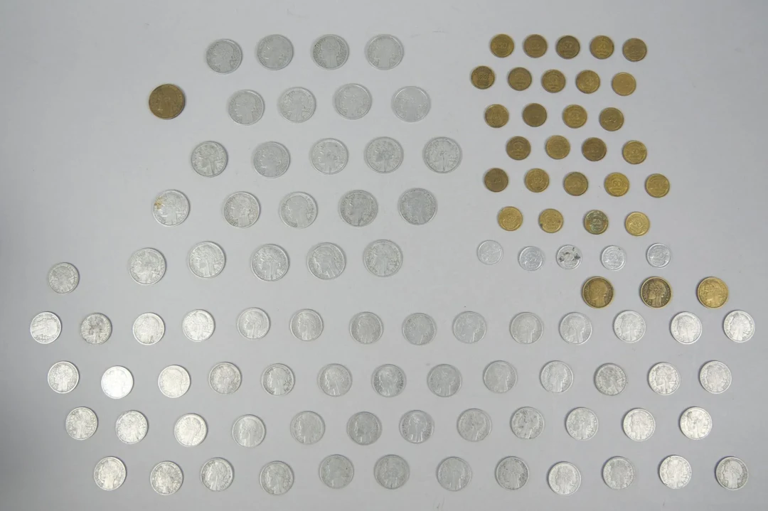 FRANCE. Set of 112 Morlon Coins. - Lot 96