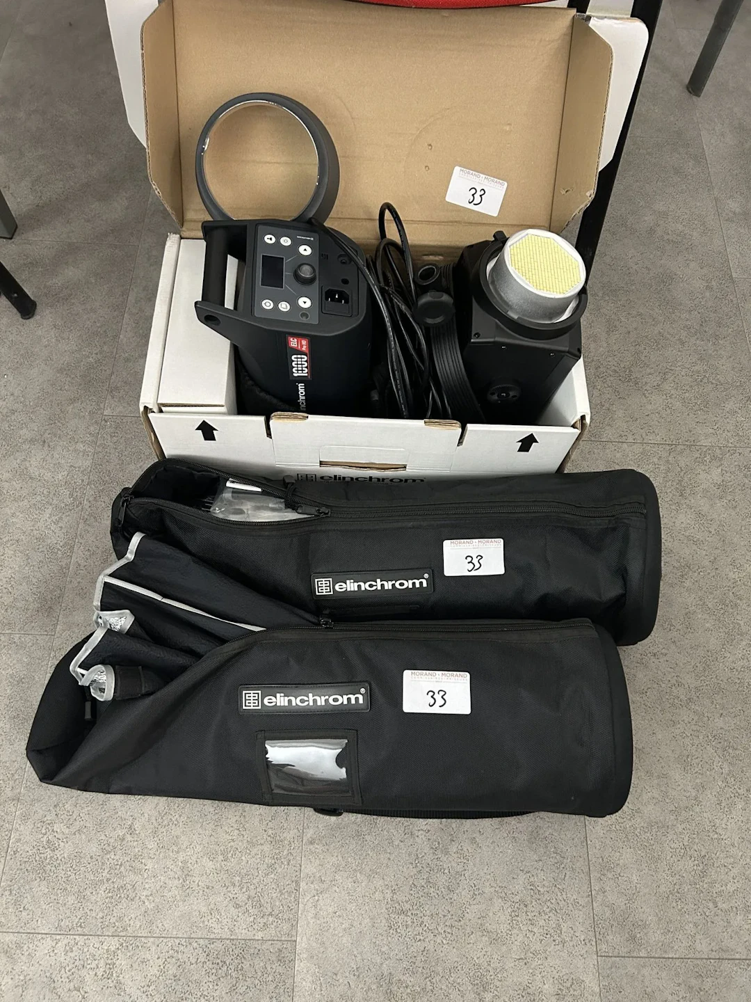 Réunion de 2 flashs : - Lot 33