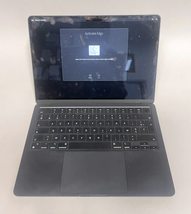 APPLE - Lot 22
