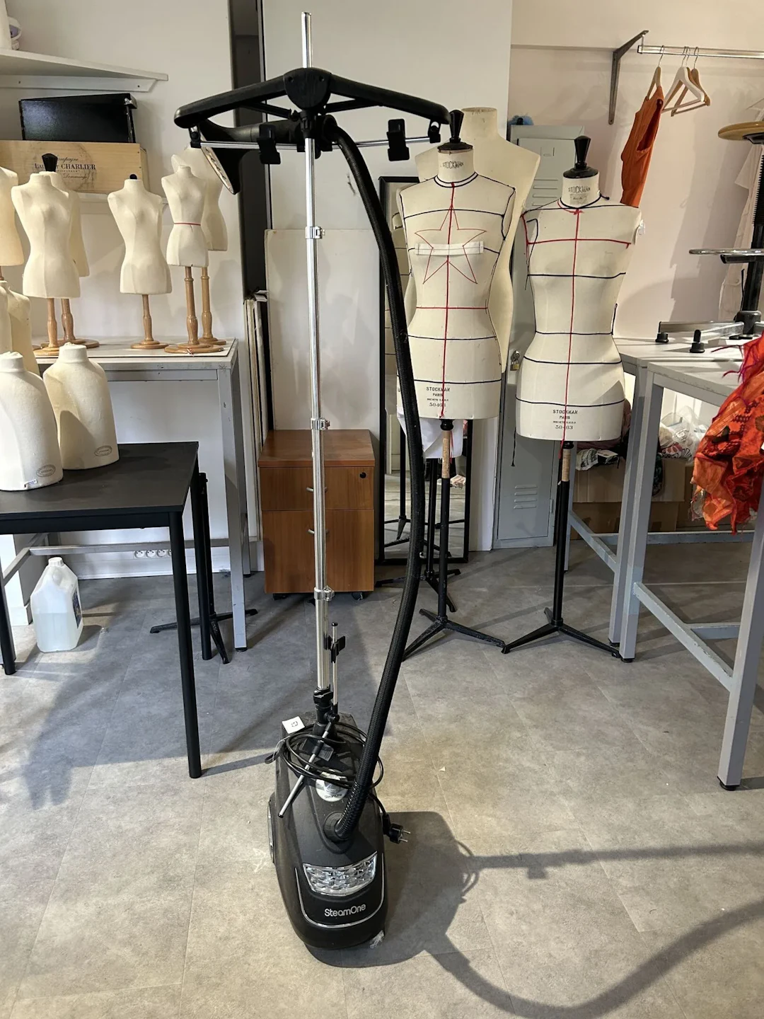 1 défroisseur STEAMONE P22 - Lot 63