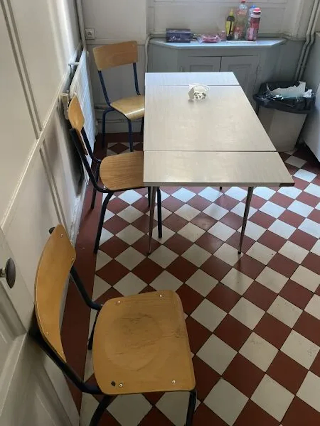 Ensemble de mobilier et électroménager de la cuisine compren - Lot 4