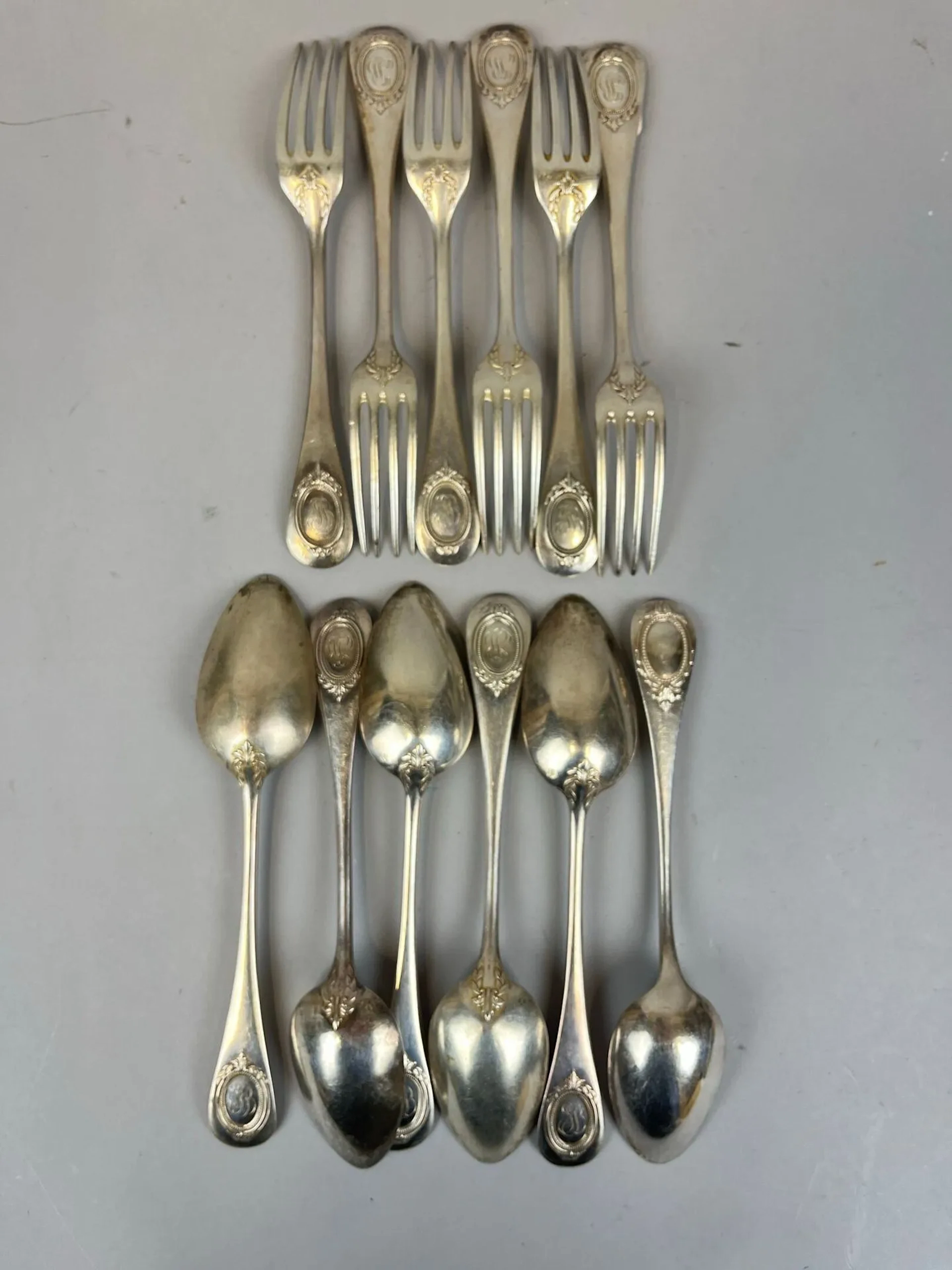 Household set comprising 6 pieces of 950-th silver cutlery ( - Lot 113