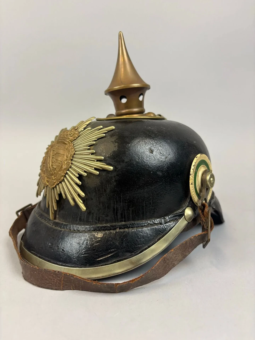 Infantry helmet from the Army of Saxe-Altenburg - Lot 242