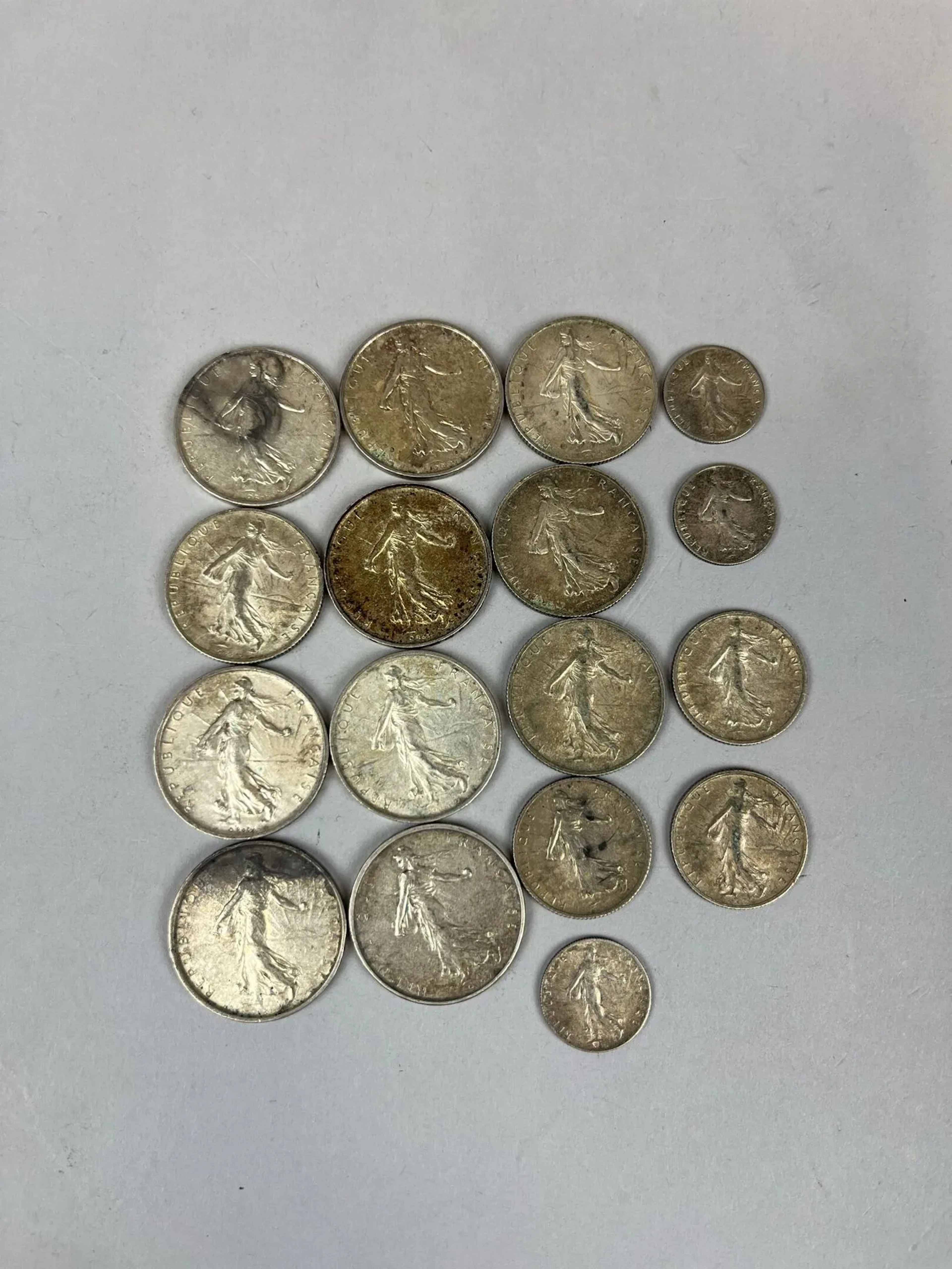 Set of 17 Silver Coins. The Sower. - Lot 104