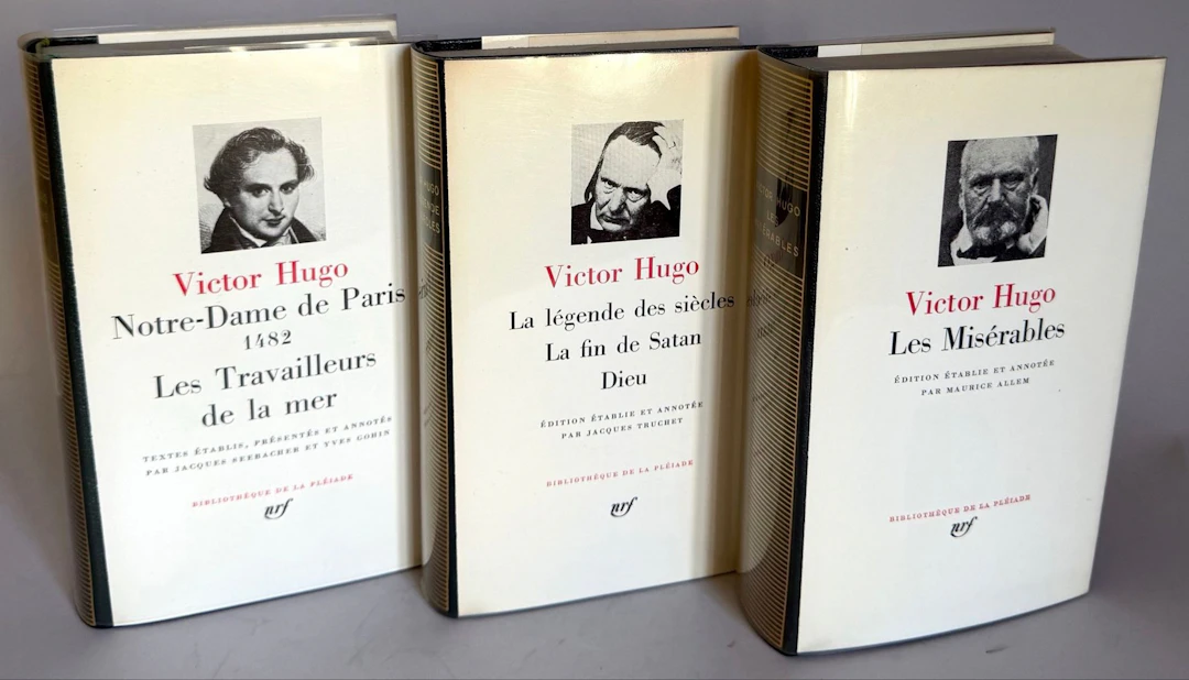 LA PLÉIADE LIBRARY. Set of 3 volumes. - Lot 30