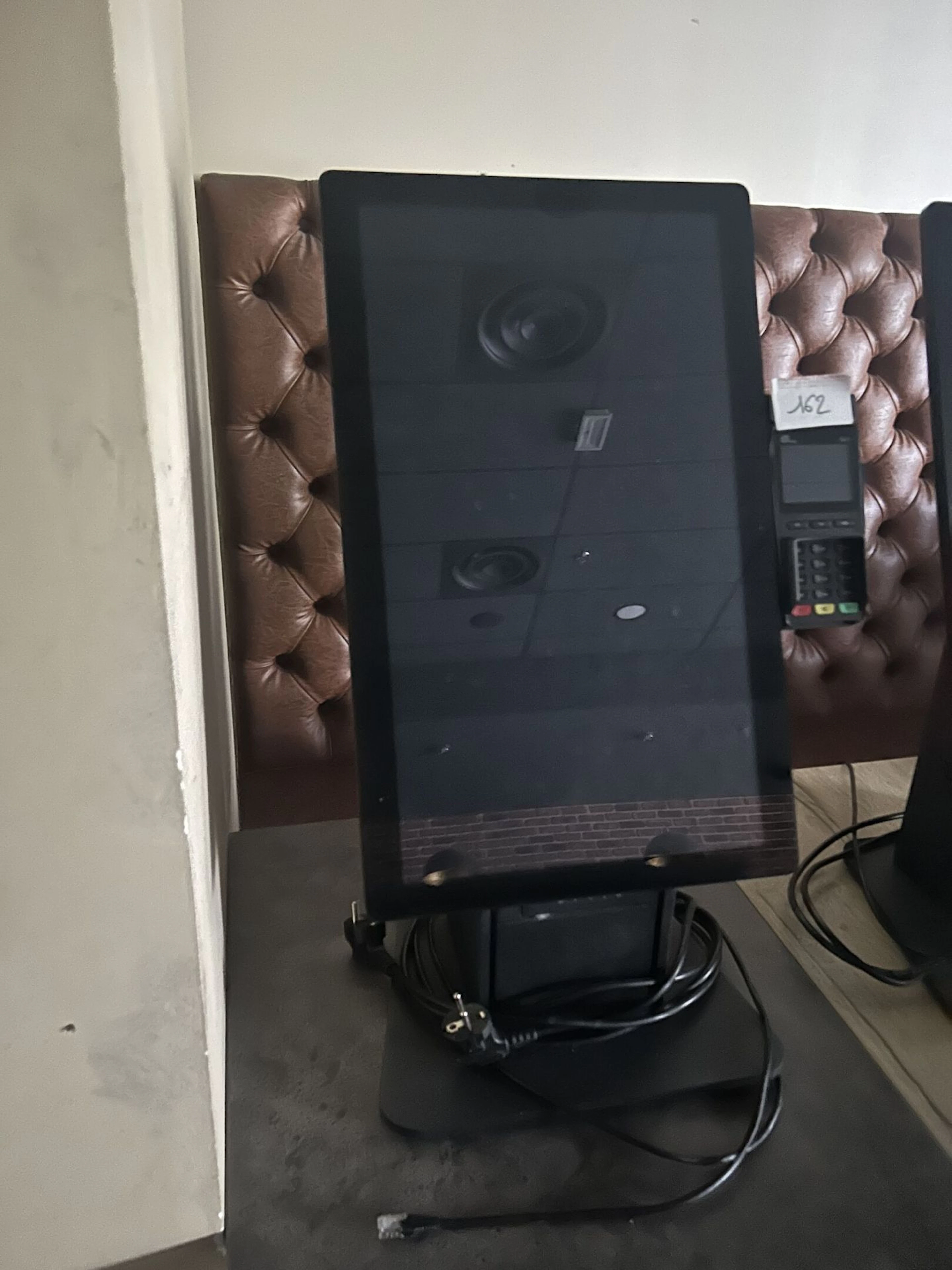 Borne interactive de commande avec Terminal de paiement - Lot 162