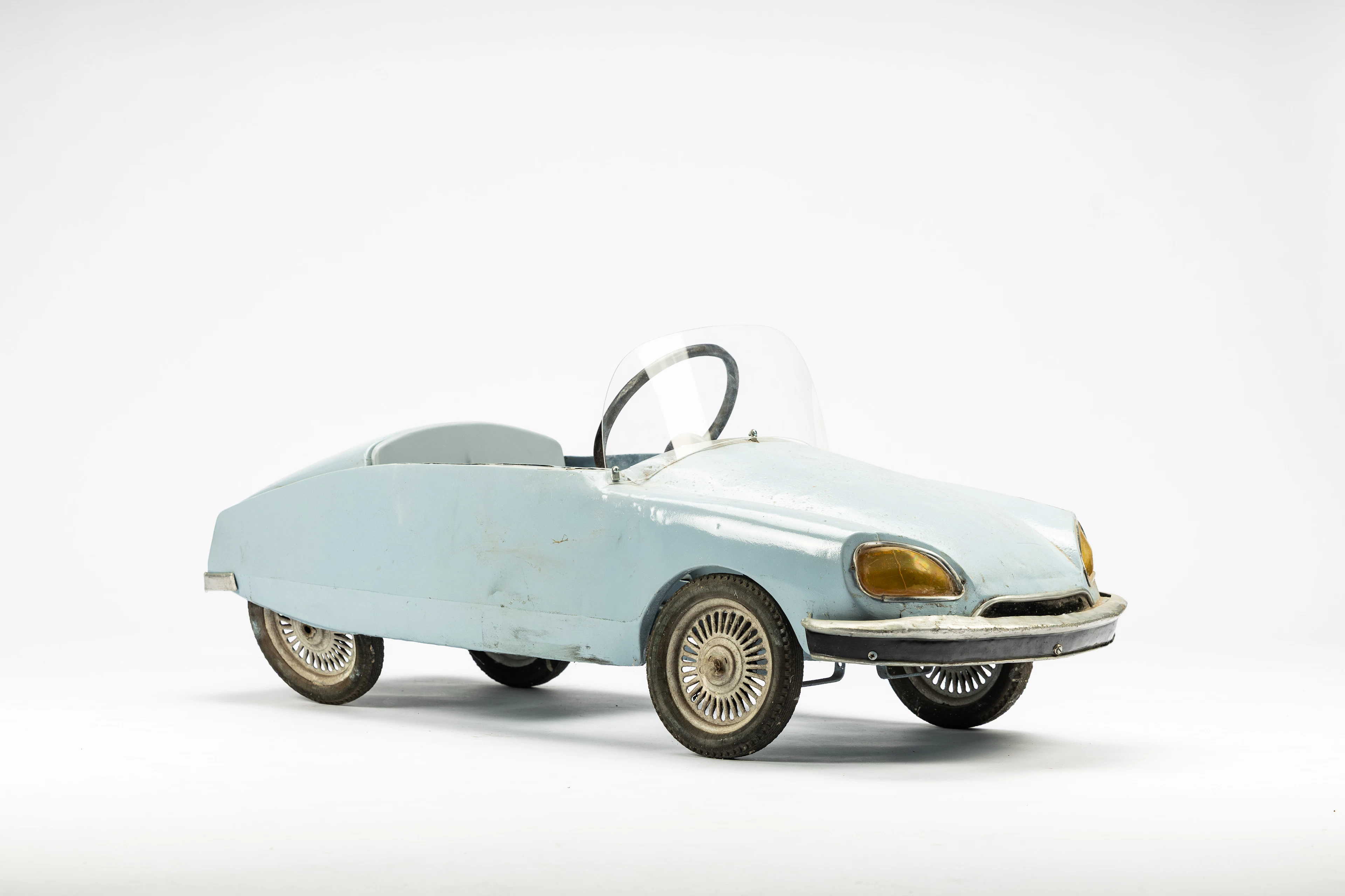 CITROËN DS 21 CABRIOLET – Morellet & Guérineau pedal car No reserve