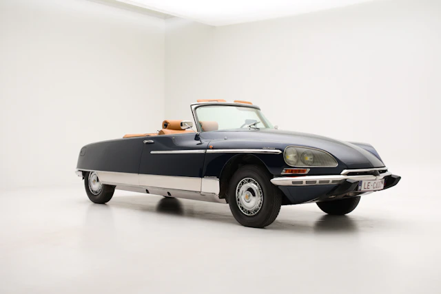 1967 Citroën DS 21 Le Caddy Cabriolet by Chapron
