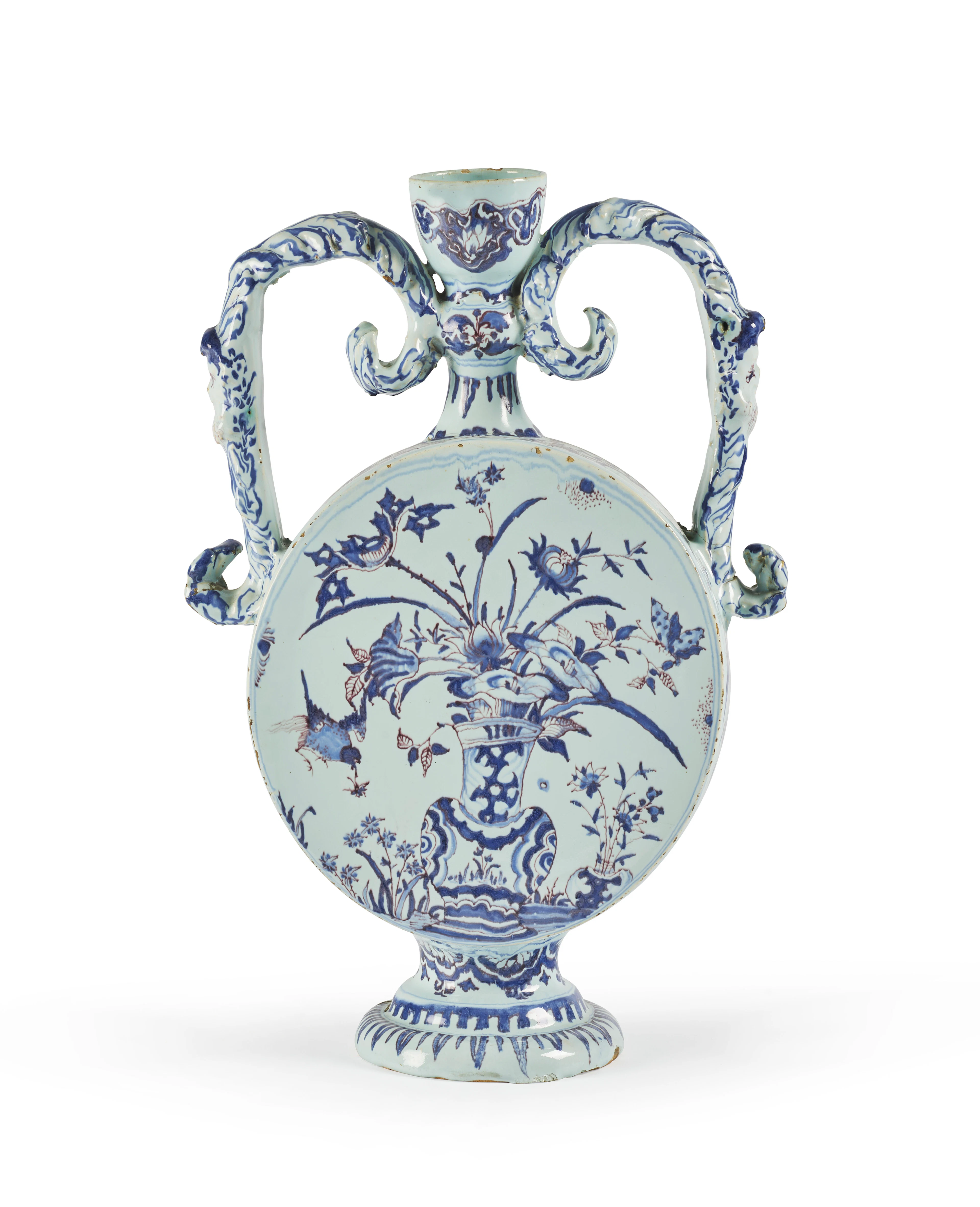 VASE EN FAÏENCE DE NEVERS DE LA FIN DU XVIIe SIÈCLE