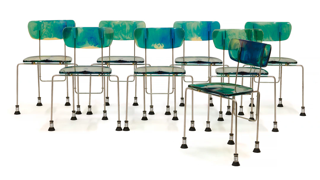 Suite de huit chaises "Broadway" – circa 1993