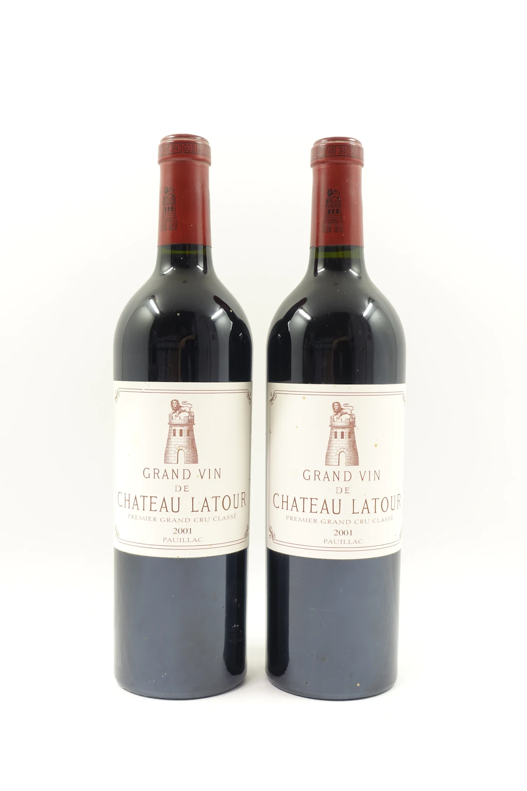 2 bts CH LATOUR 2001 1er GC Pauillac