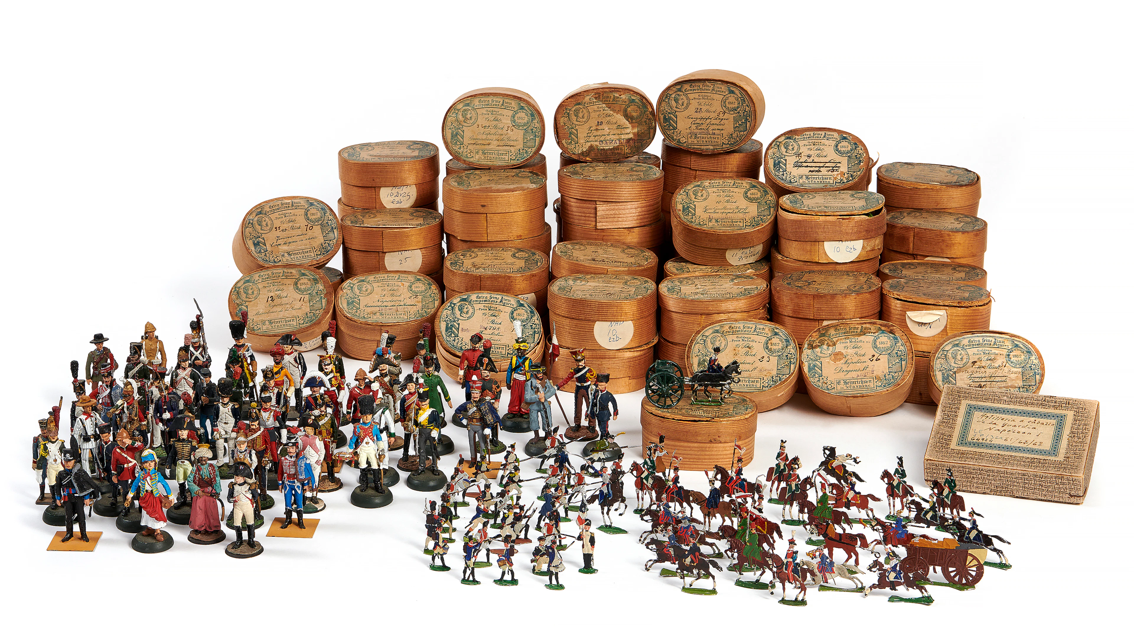 IMPORTANTE COLLECTION DE FIGURINES DE SOLDATS DES ARMÉES NAPOLÉONIENNES