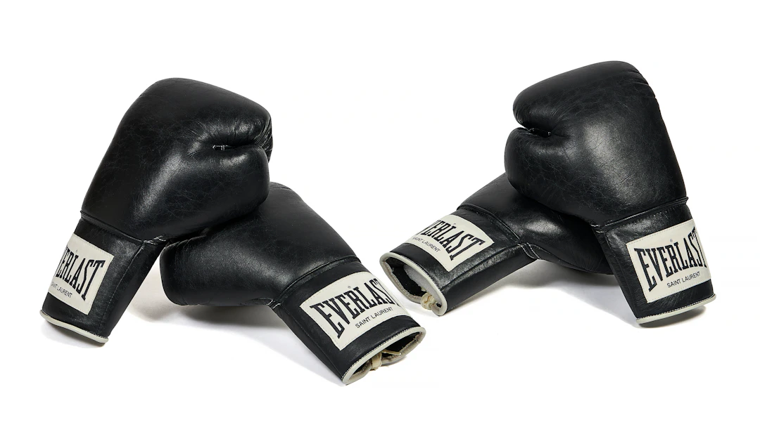 SAINT LAURENT x EVERLAST Set of 2 pairs of boxing gloves