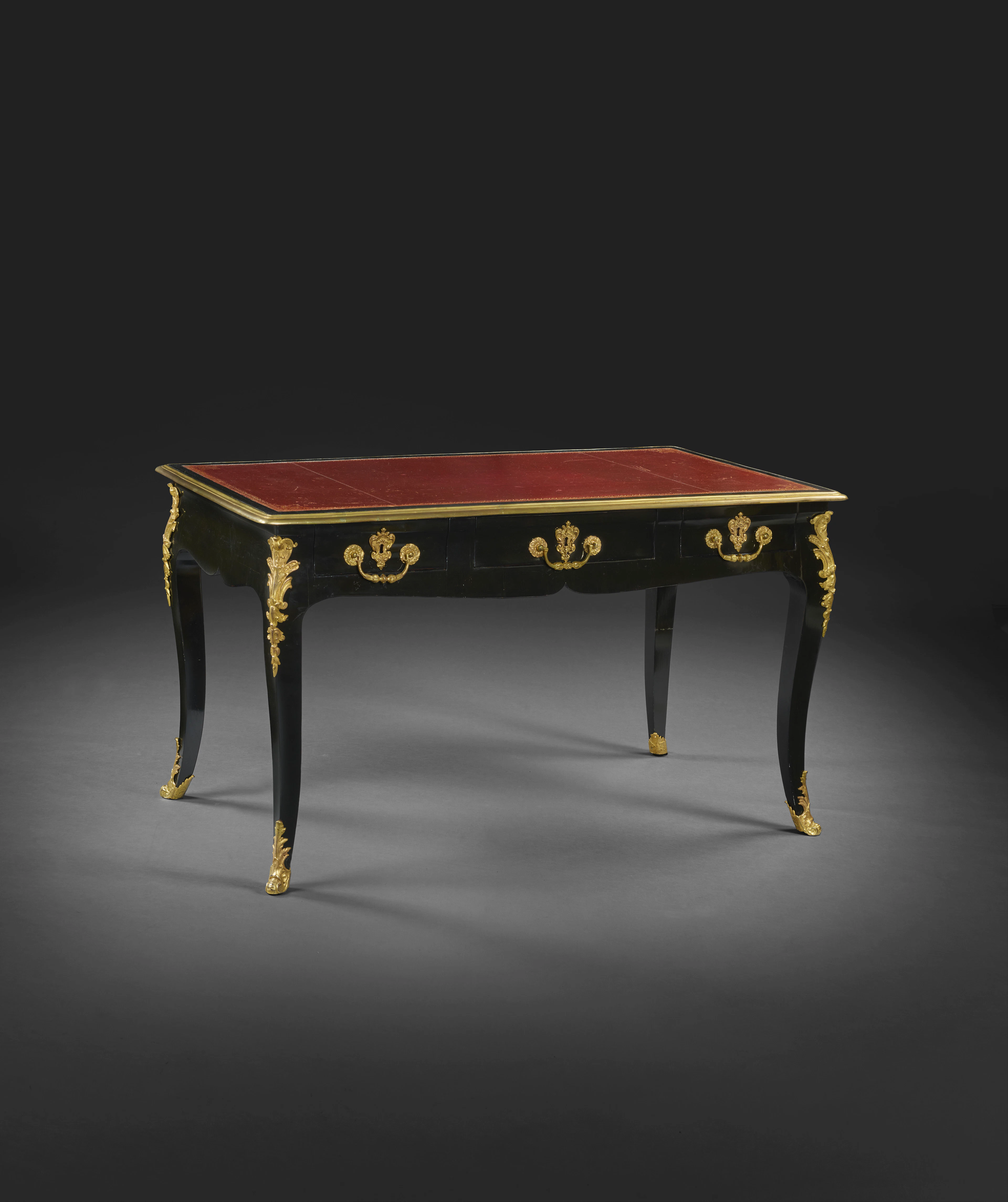 BUREAU PLAT D’ÉPOQUE RÉGENCE