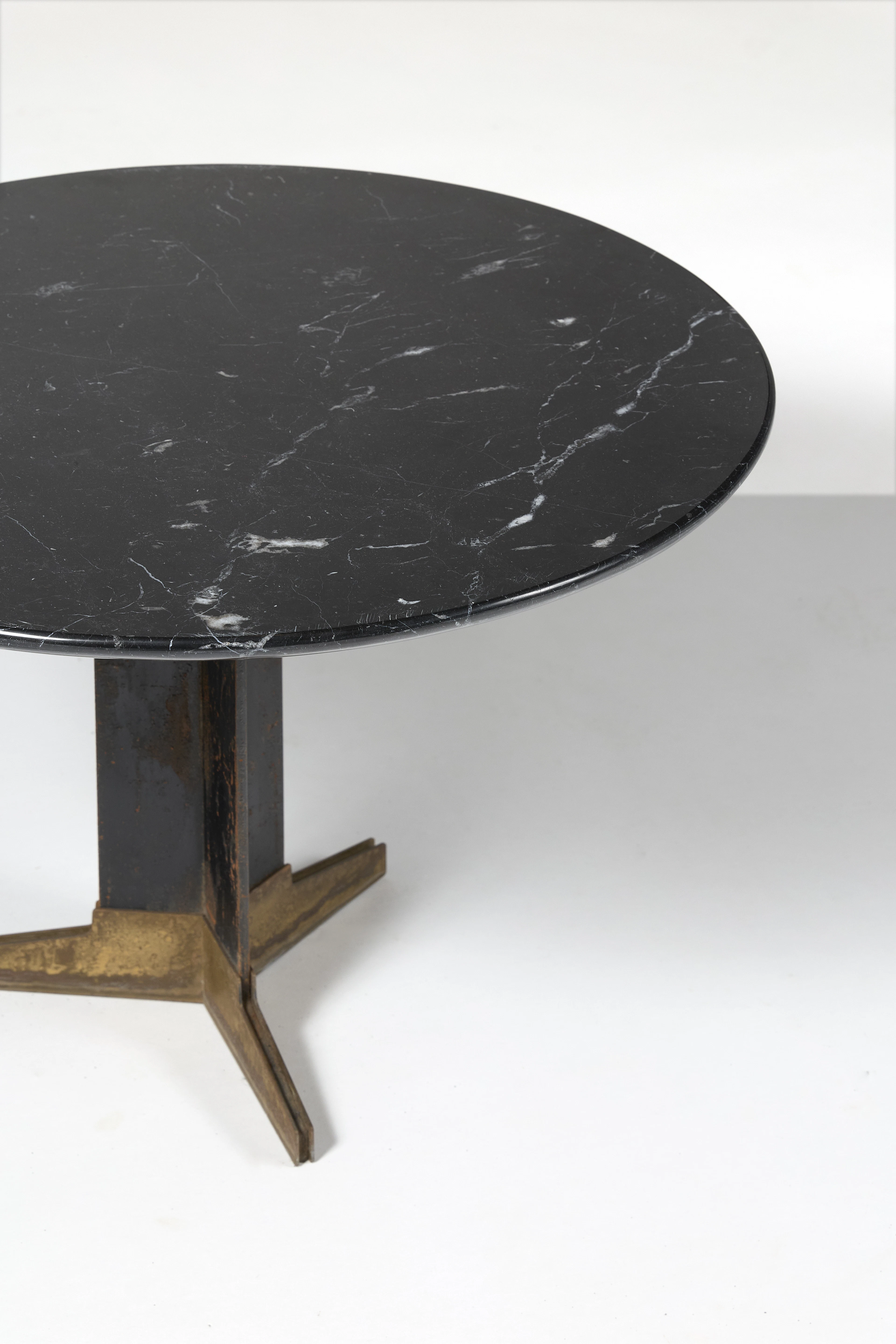 Ignazio GARDELLA 1905-1999 Paire de tables d'appoint - circa 1950