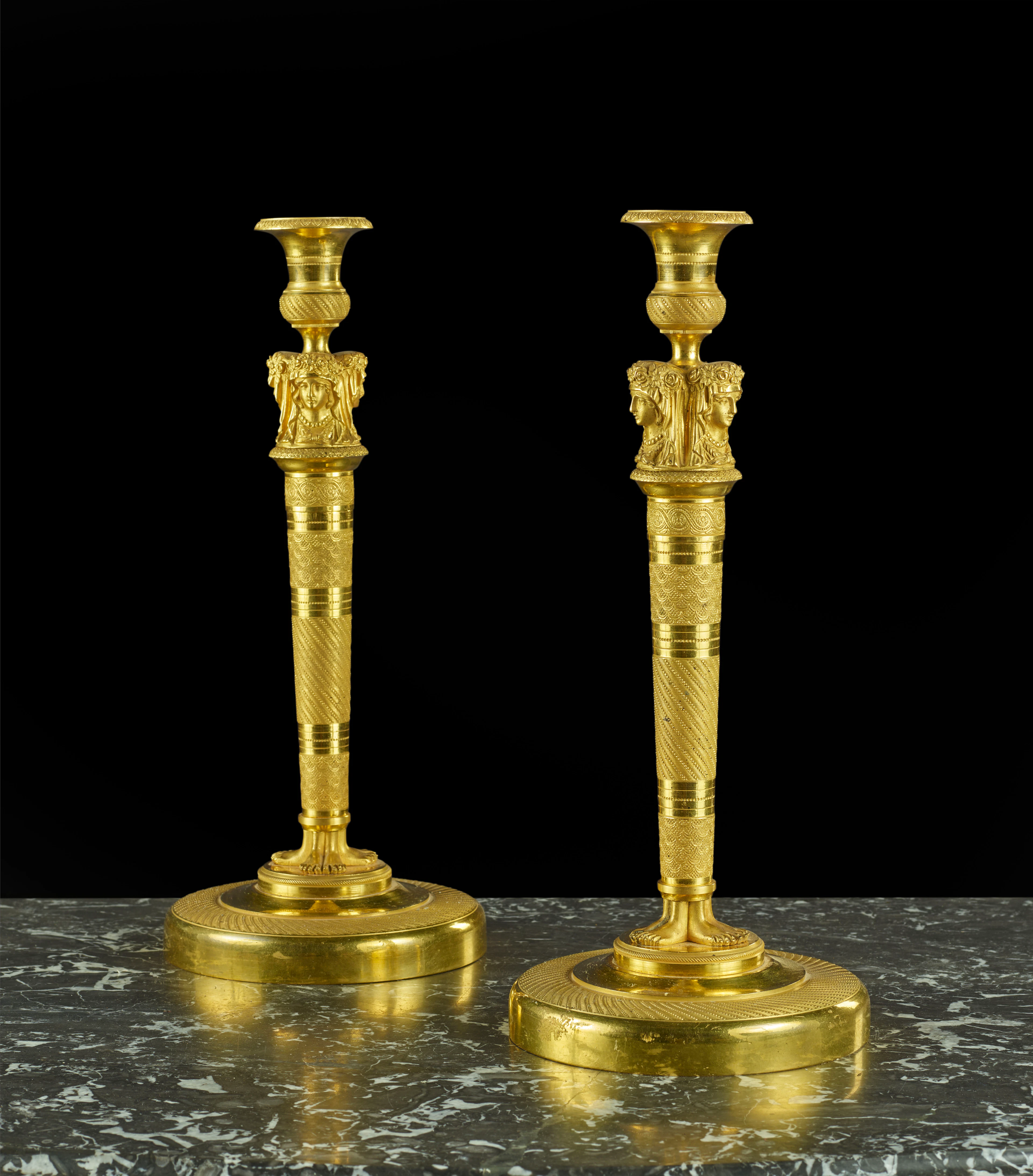 PAIRE DE FLAMBEAUX D'ÉPOQUE EMPIRE