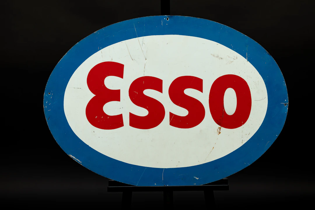 ESSO – Tin sign No reserve