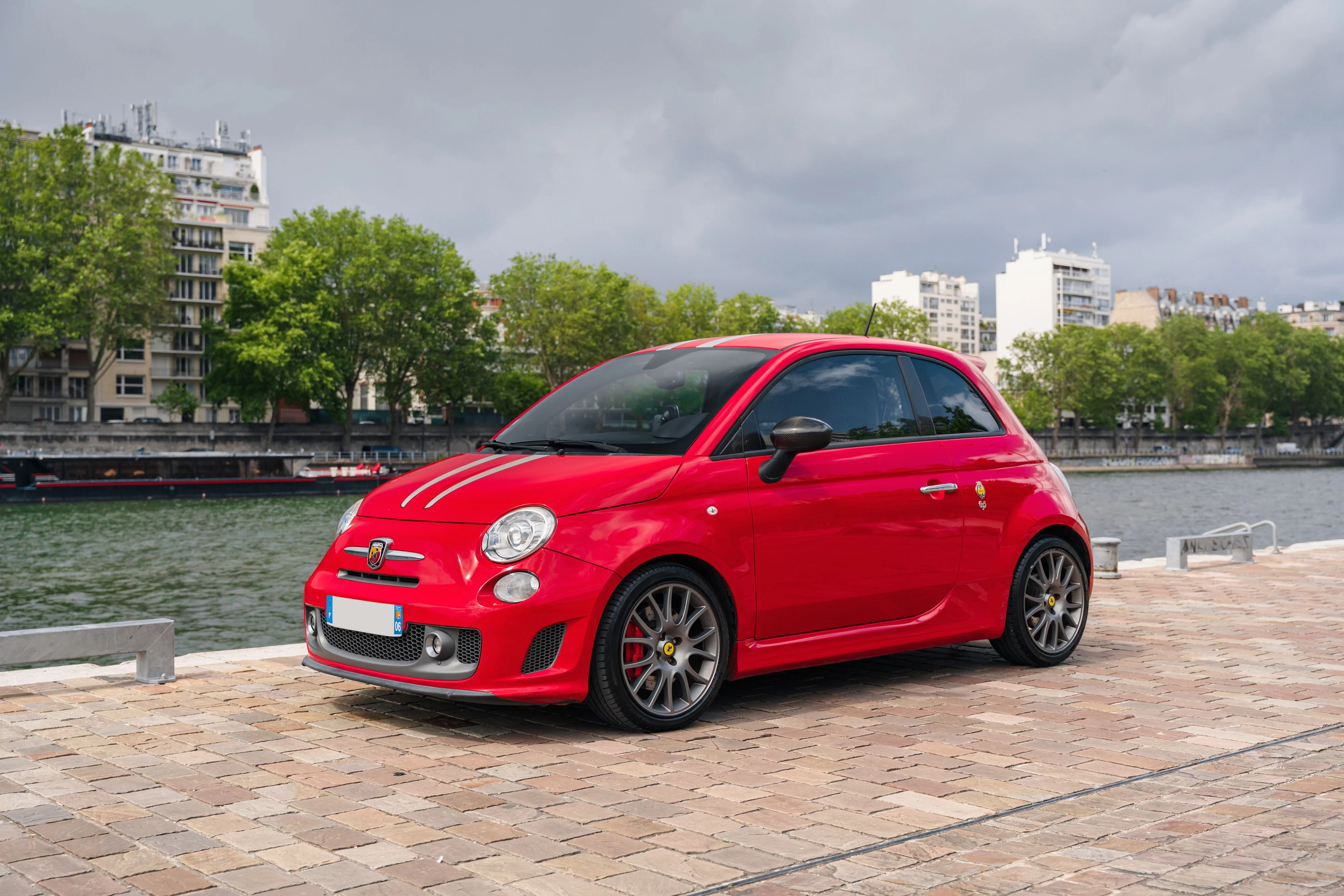 2010 Fiat 695 Abarth Tributo Ferrari #0247 / 1199 No reserve