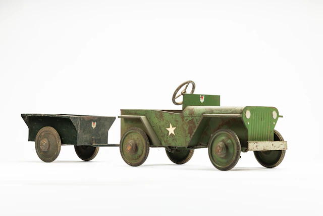 Military Jeep – Children's pedal car No reserve