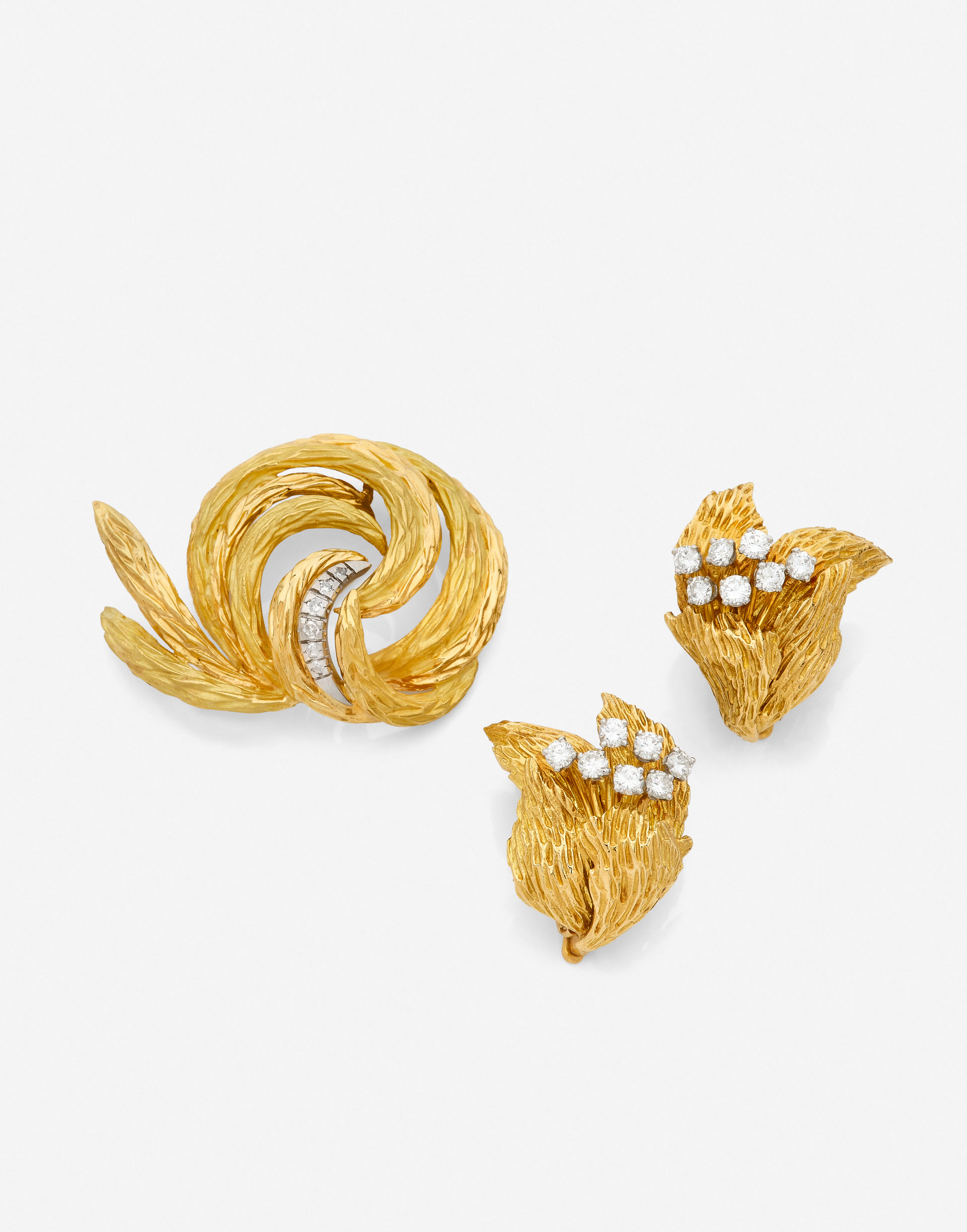 Demi-parure