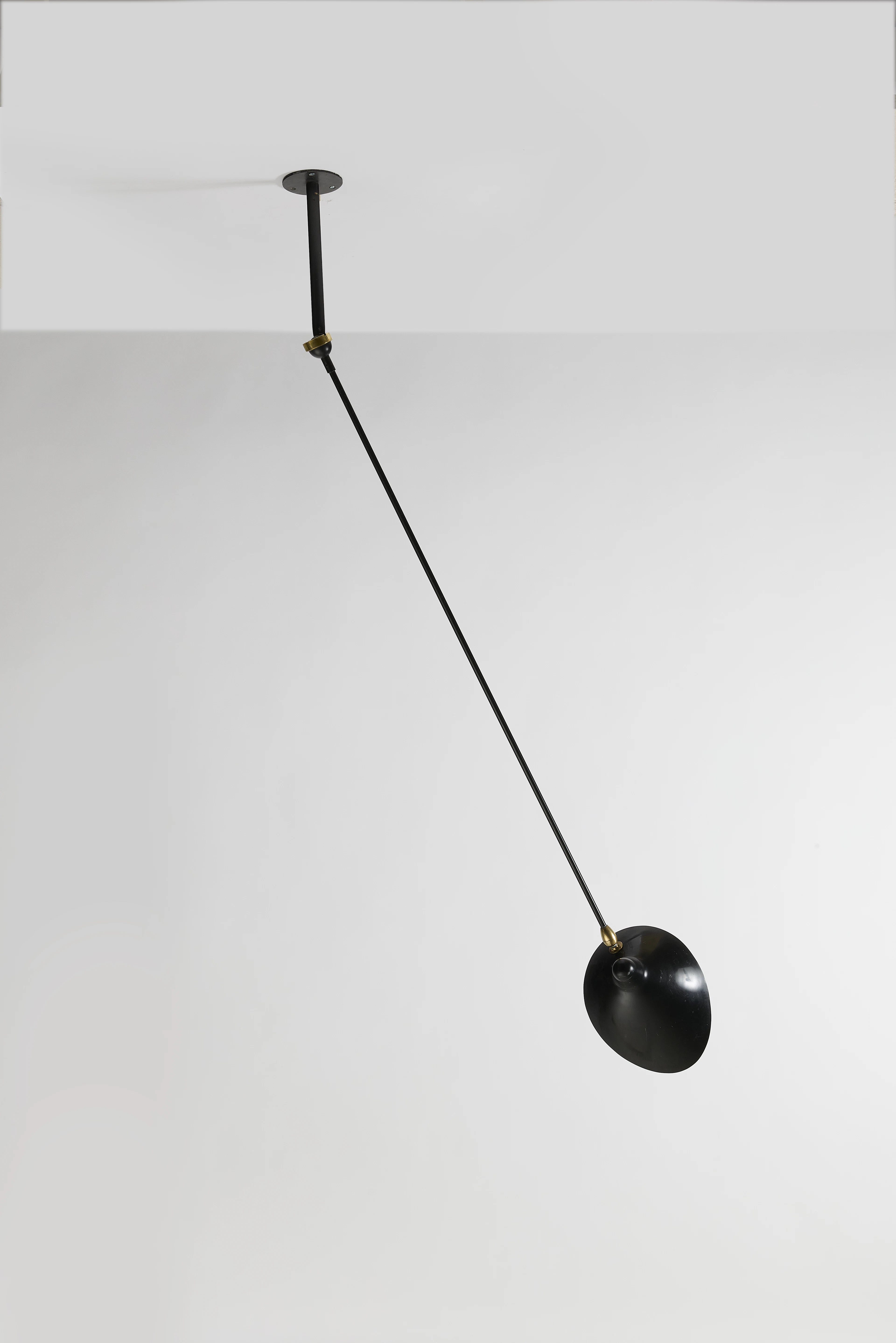 Serge MOUILLE 1922-1988 Plafonnier / applique à rotules - circa 1953