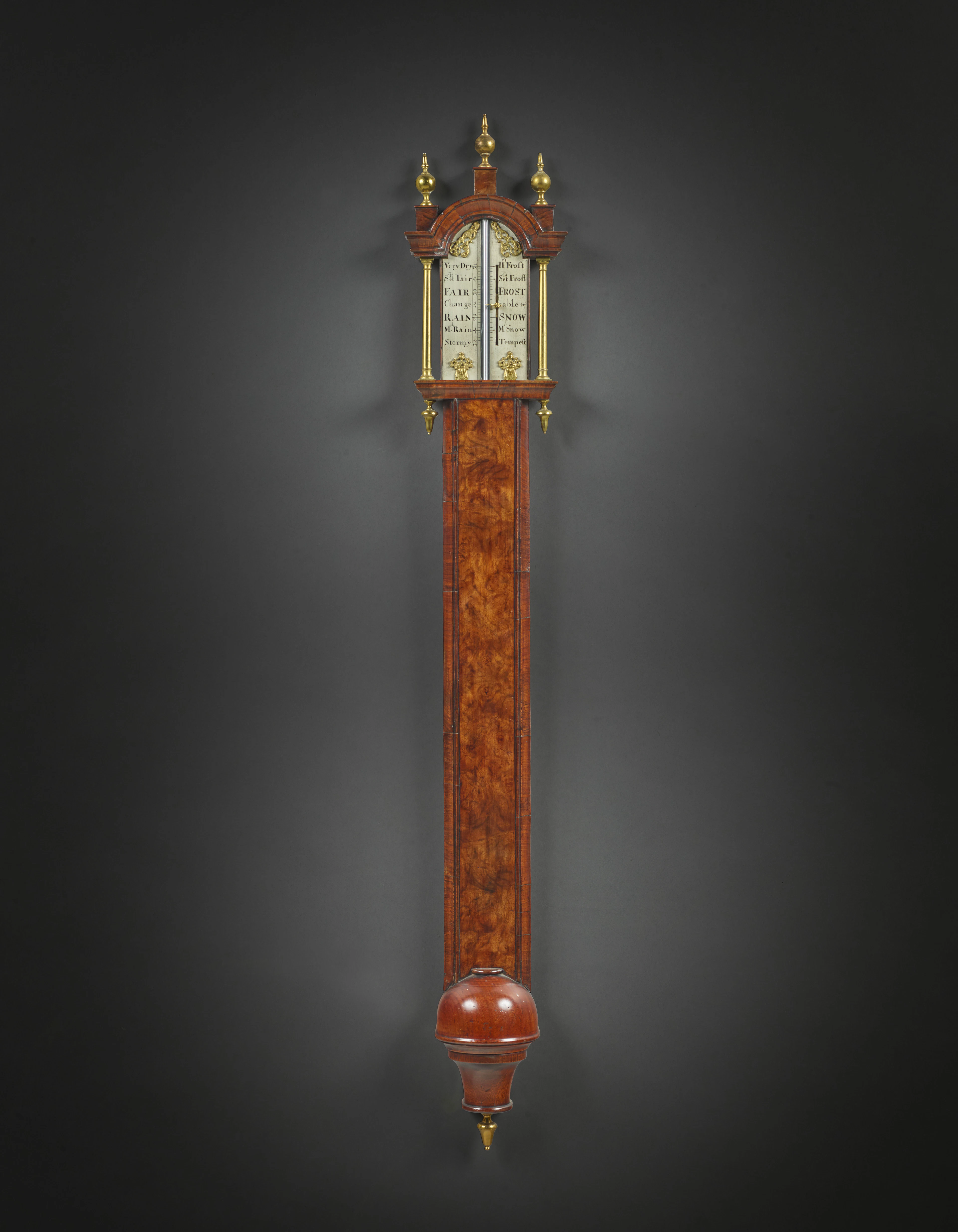 BAROMÈTRE À CUVETTE, ANGLETERRE, PREMIER QUART DU XVIIIe SIÈCLE