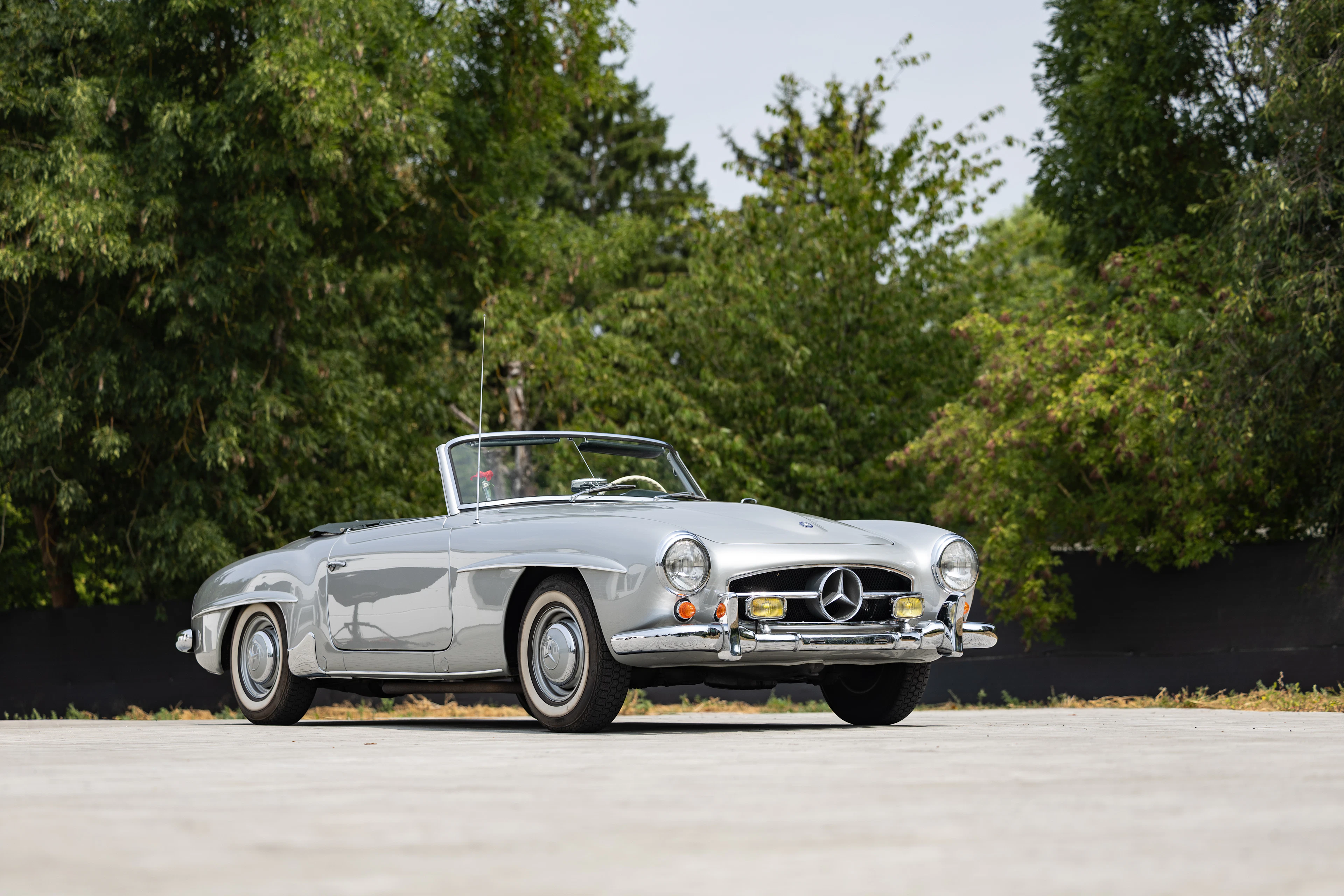 1961 Mercedes-Benz 190 SL with hardtop No reserve