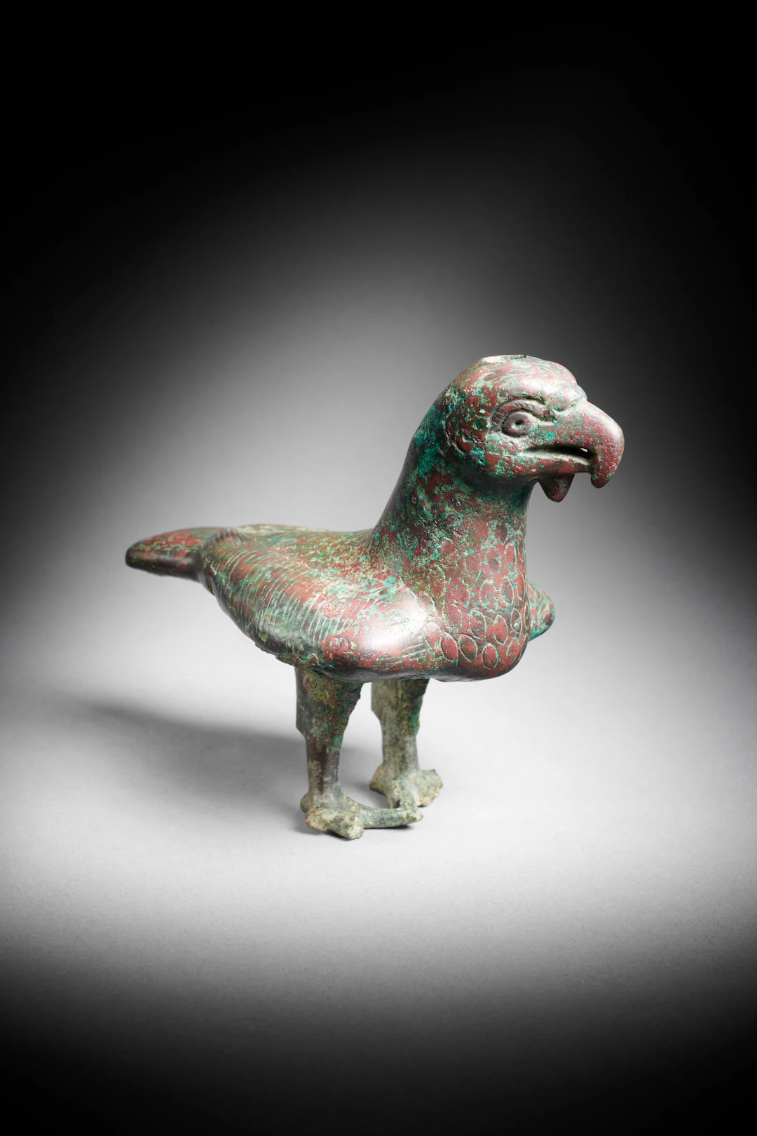 A Central Asian copper alloy eagle