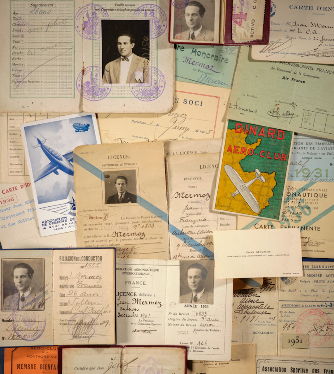 INTERESSANT ENSEMBLE DE DOCUMENTS D’IDENTITE DE JEAN MERMOZ