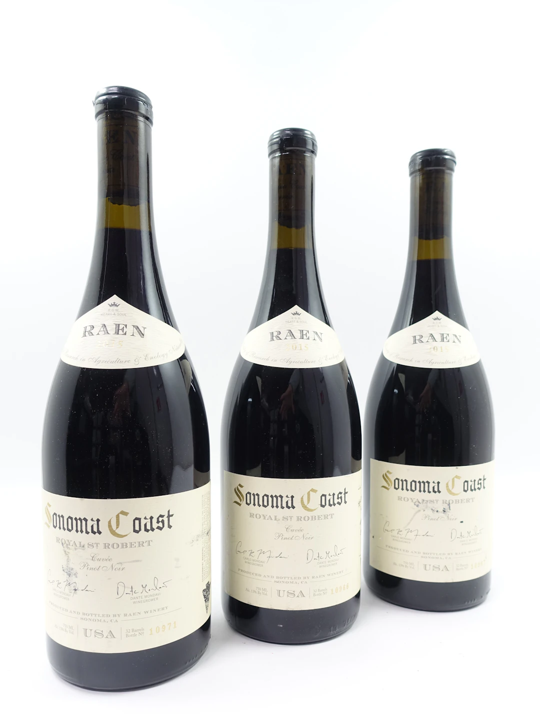 3 bts ETATS UNIS - SONOMA COAST 2015 Royal Saint Robert. Pinot Noir.