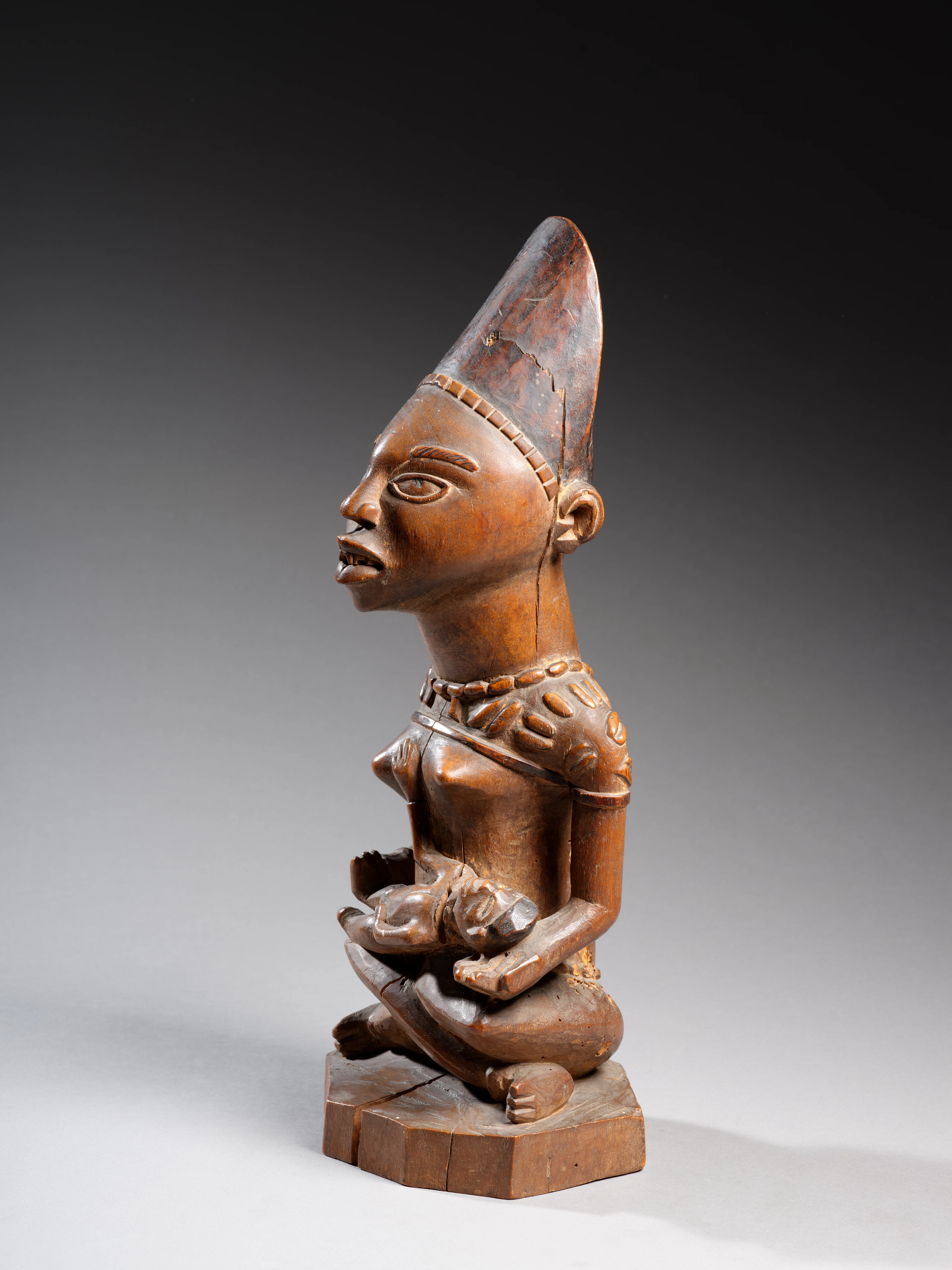A KONGO MATERNITY FIGURE