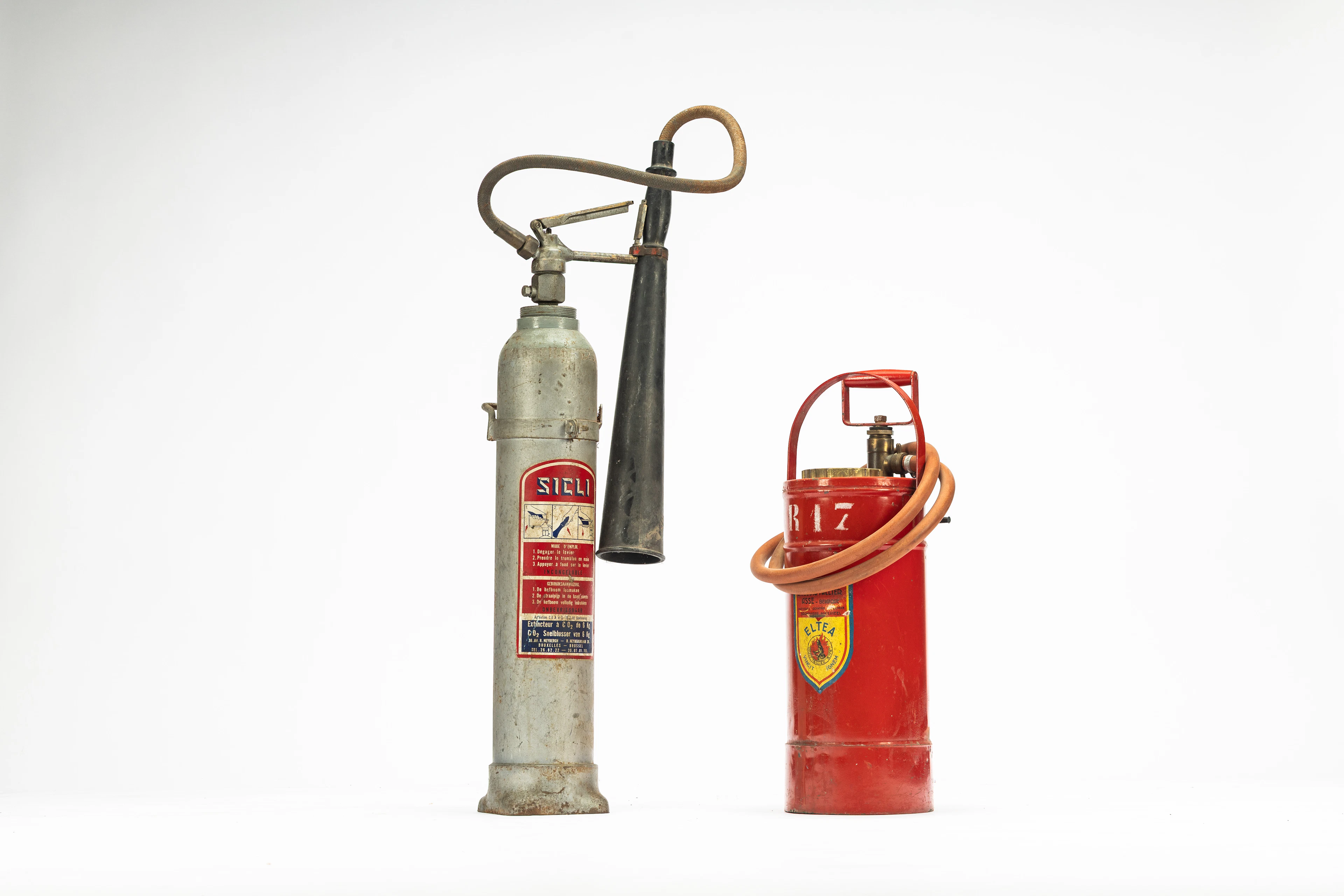 Fire extinguishers No reserve