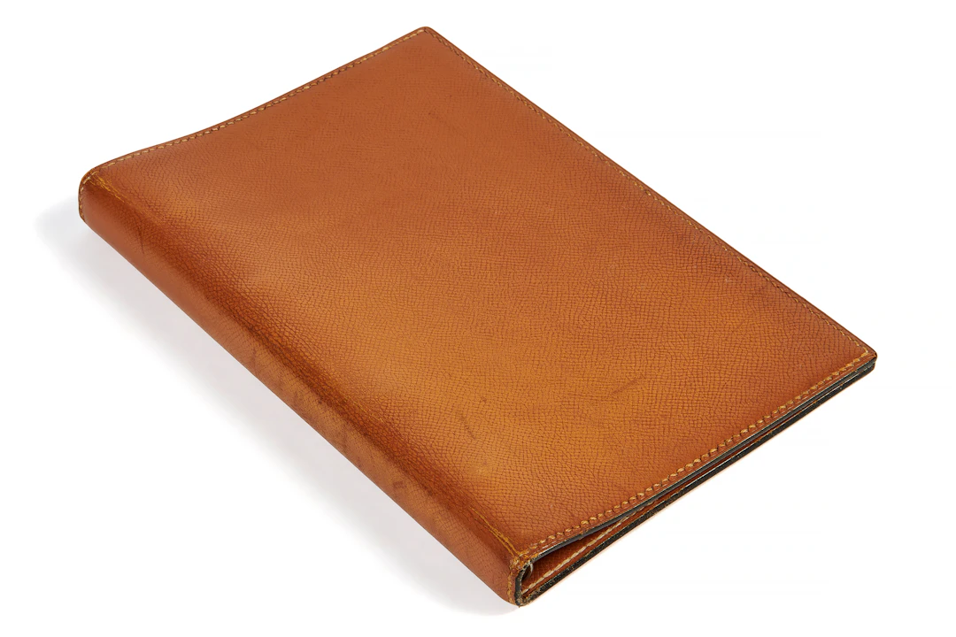 HERMÈS Phone book