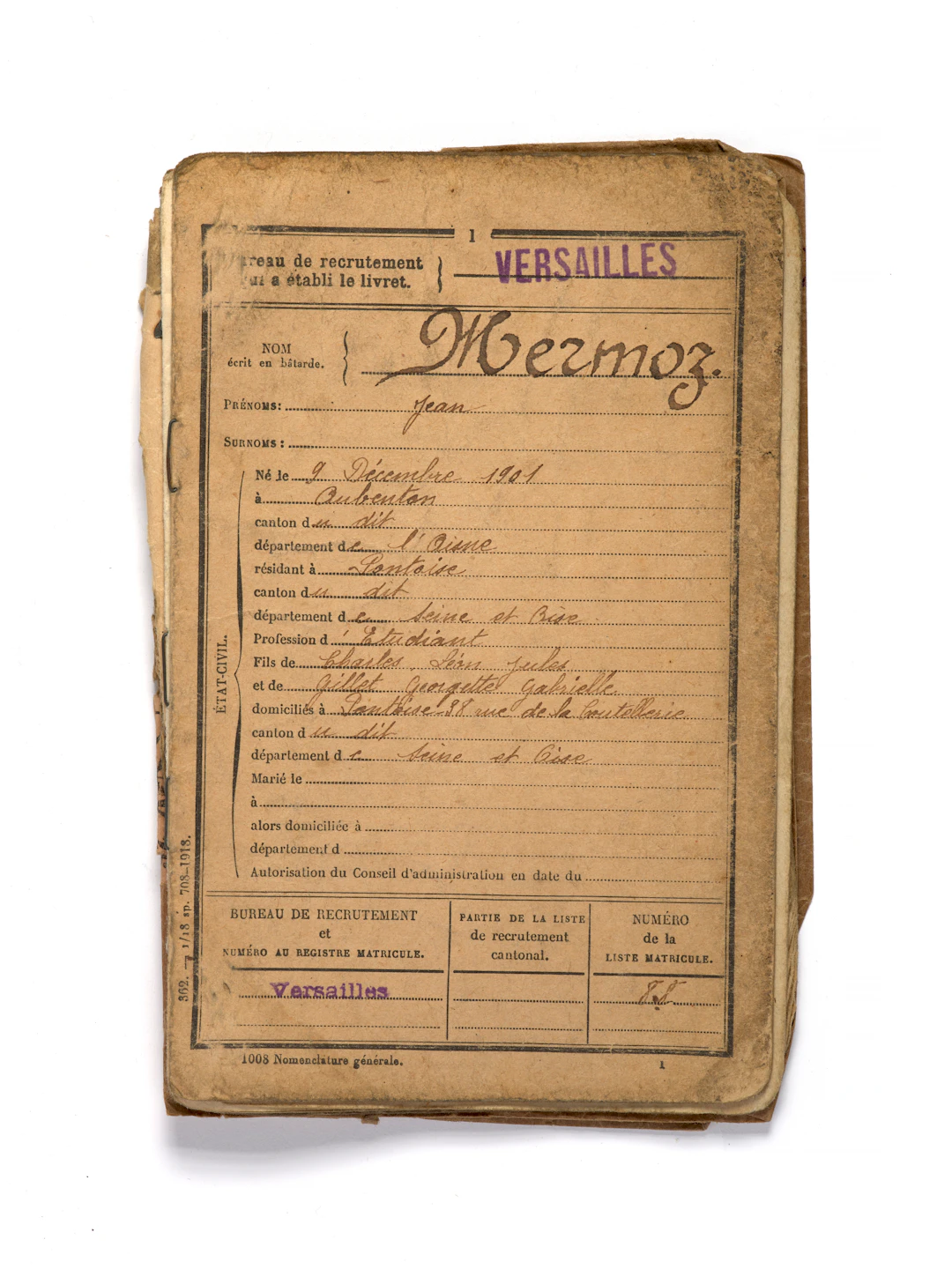 LIVRET MILITAIRE DE JEAN MERMOZ, engagé pour 4 ans le 26 juin 1920