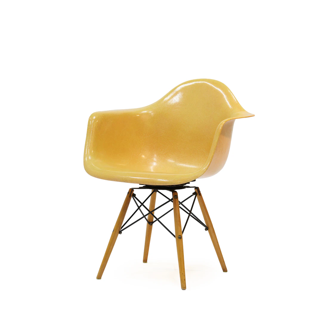 Fauteuil PAW - modèle créé en 1949