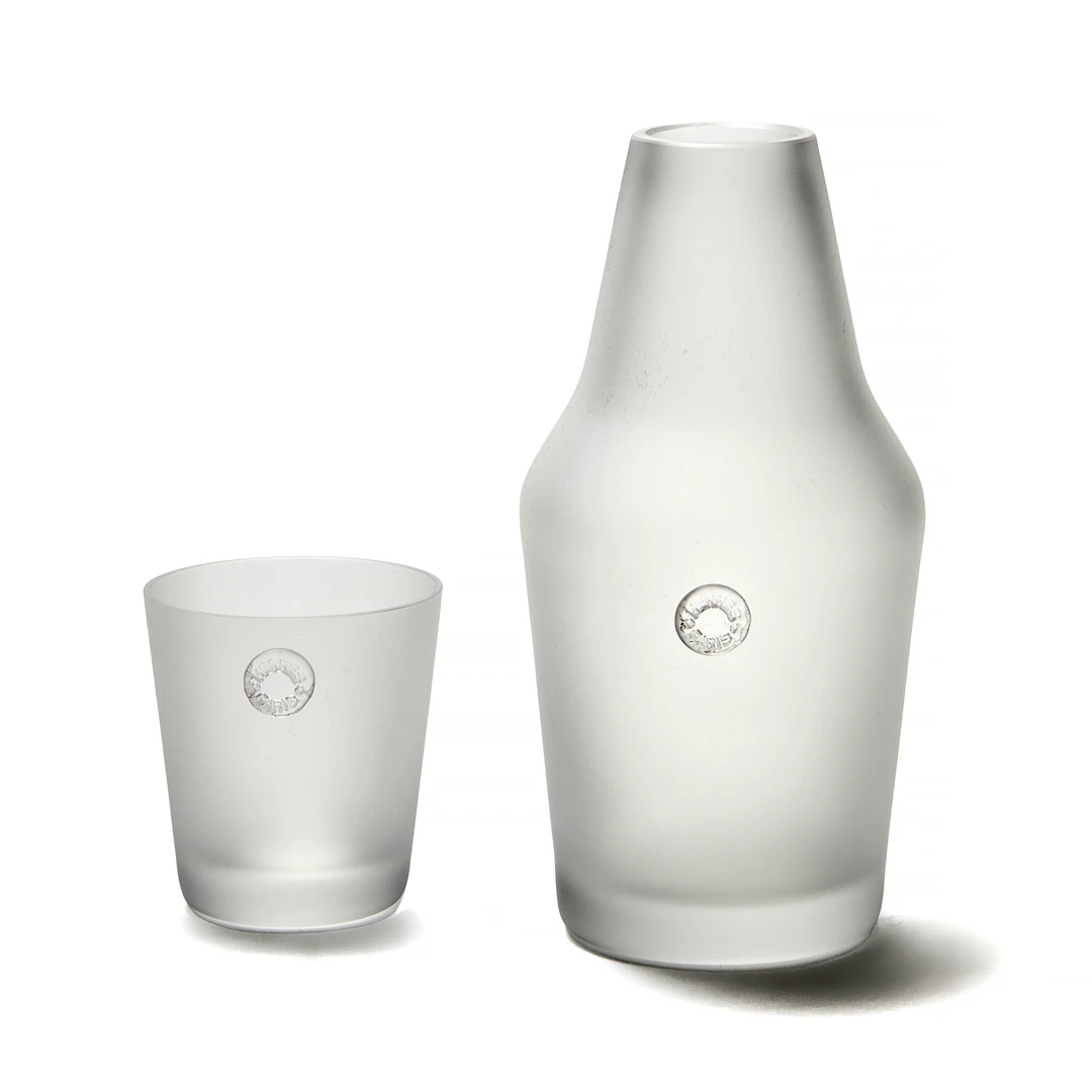 HERMÈS Carafe and glass
