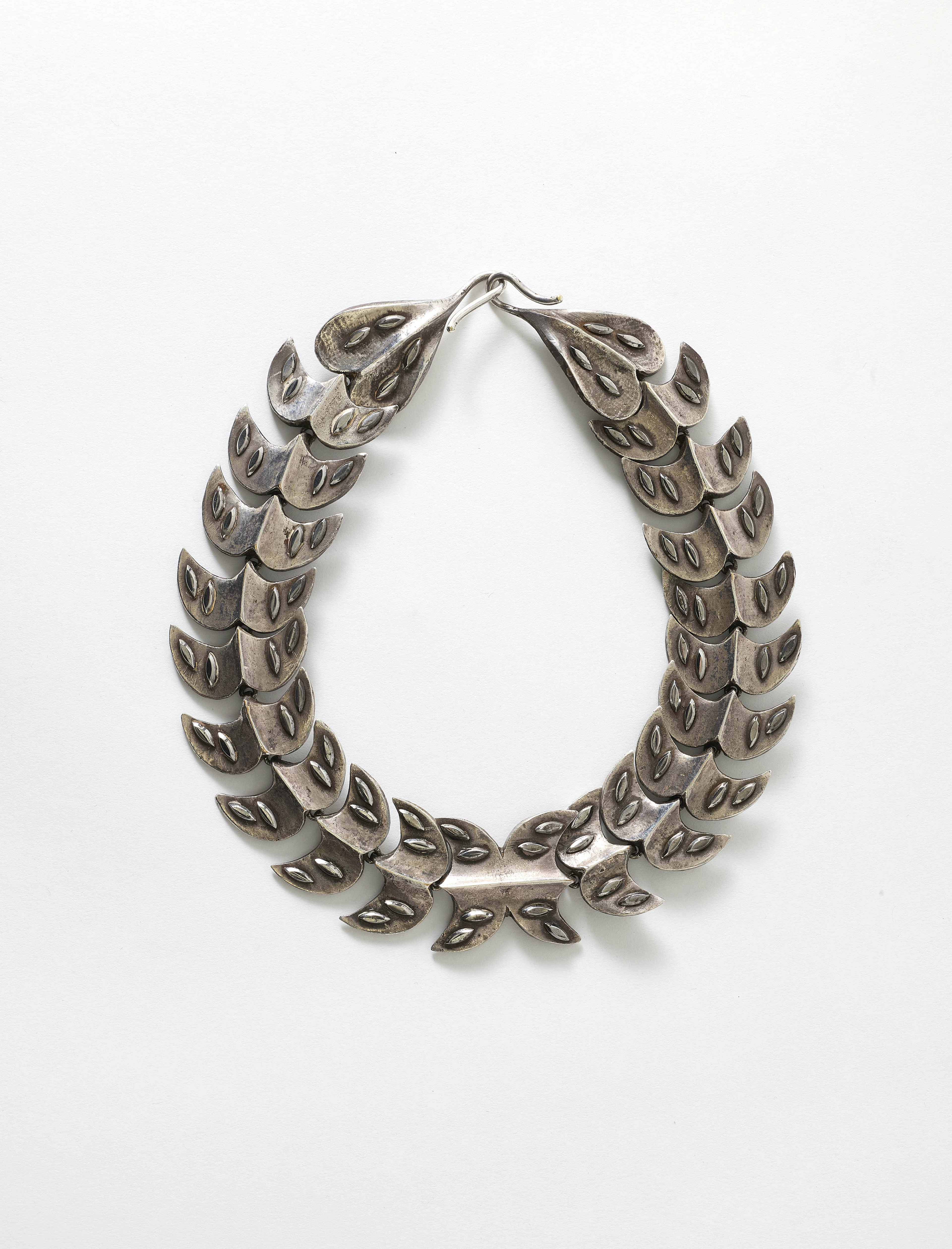 Collier « Vertèbres » – modèle créé circa 1950