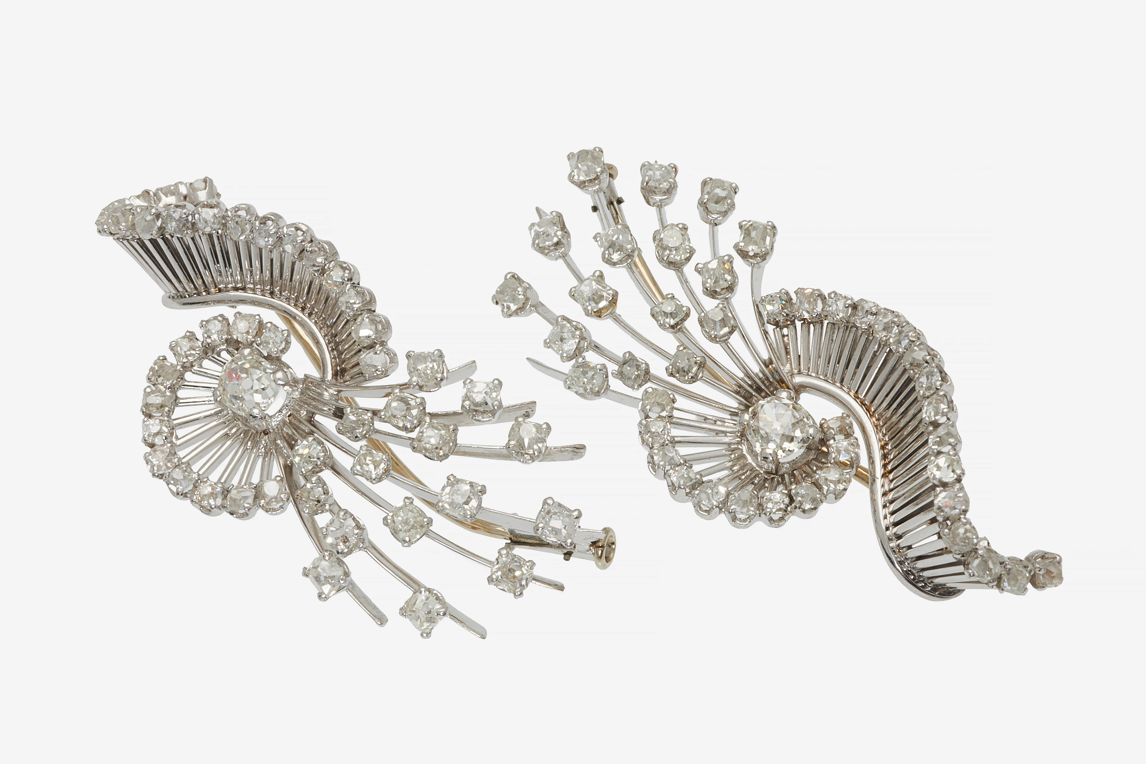 Paire de broches