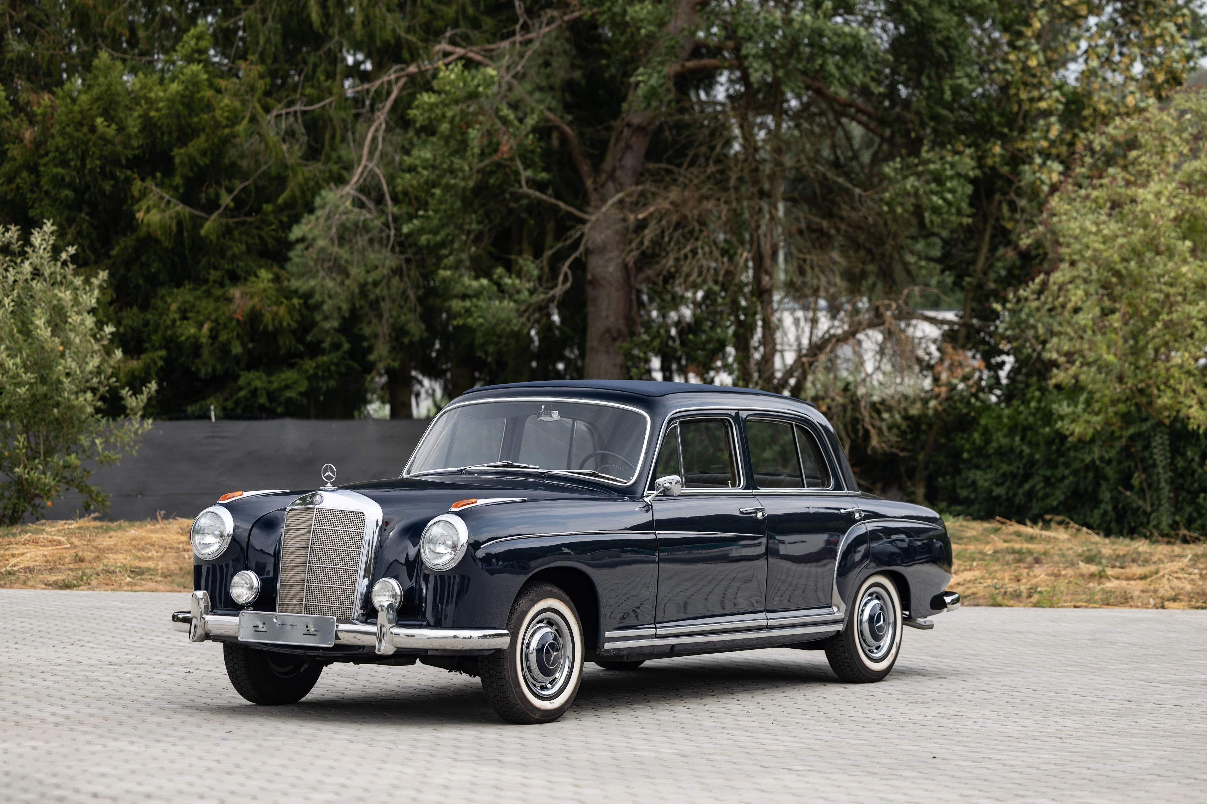 1959 Mercedes-Benz 220 S Saloon with sunroof No reserve