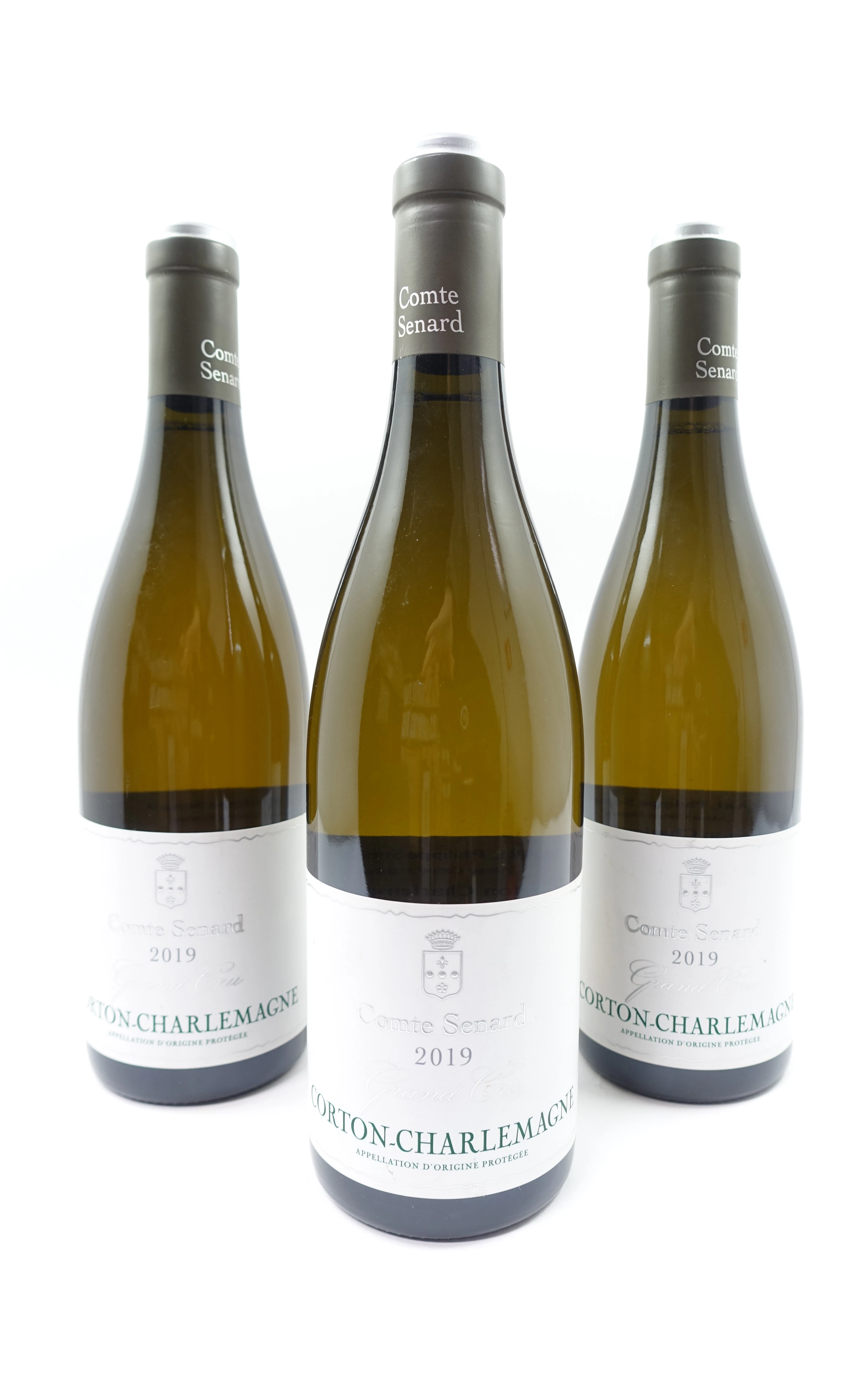 3 bts CORTON CHARLEMAGNE 2019 Grand Cru. Comte Senard