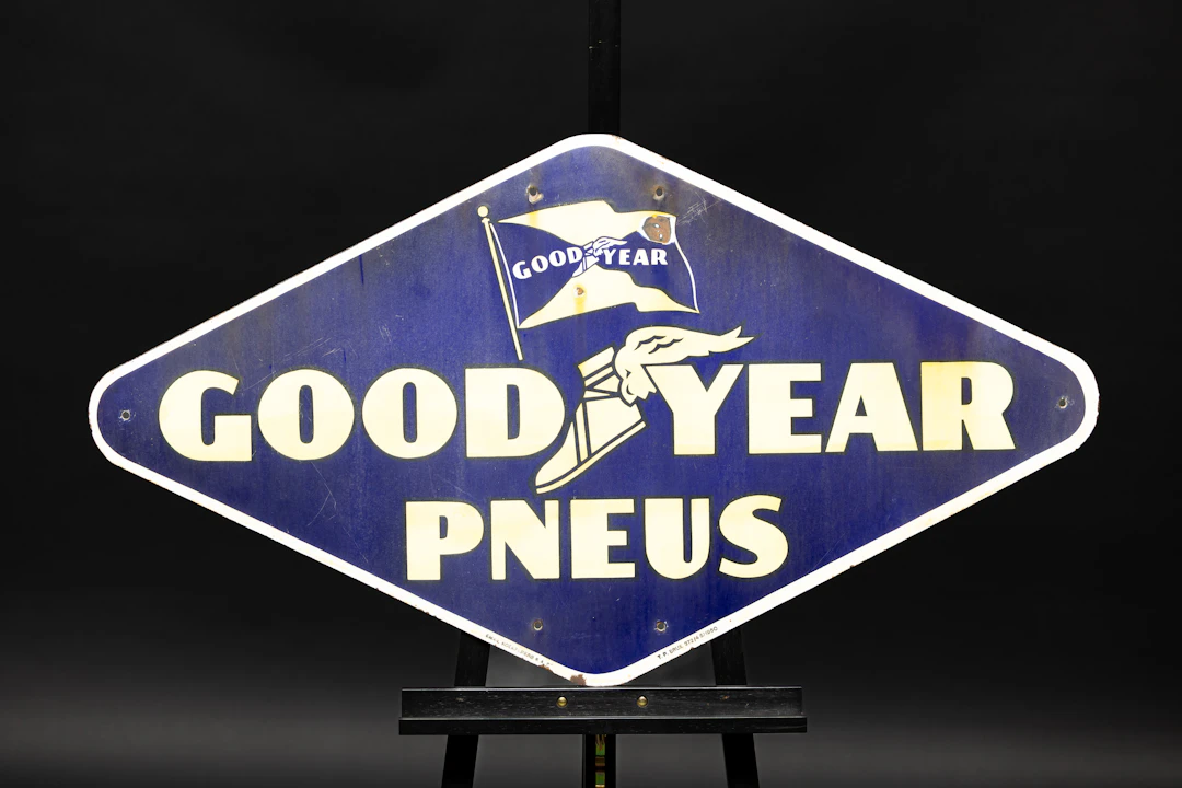 Goodyear – Enamelled sign No reserve