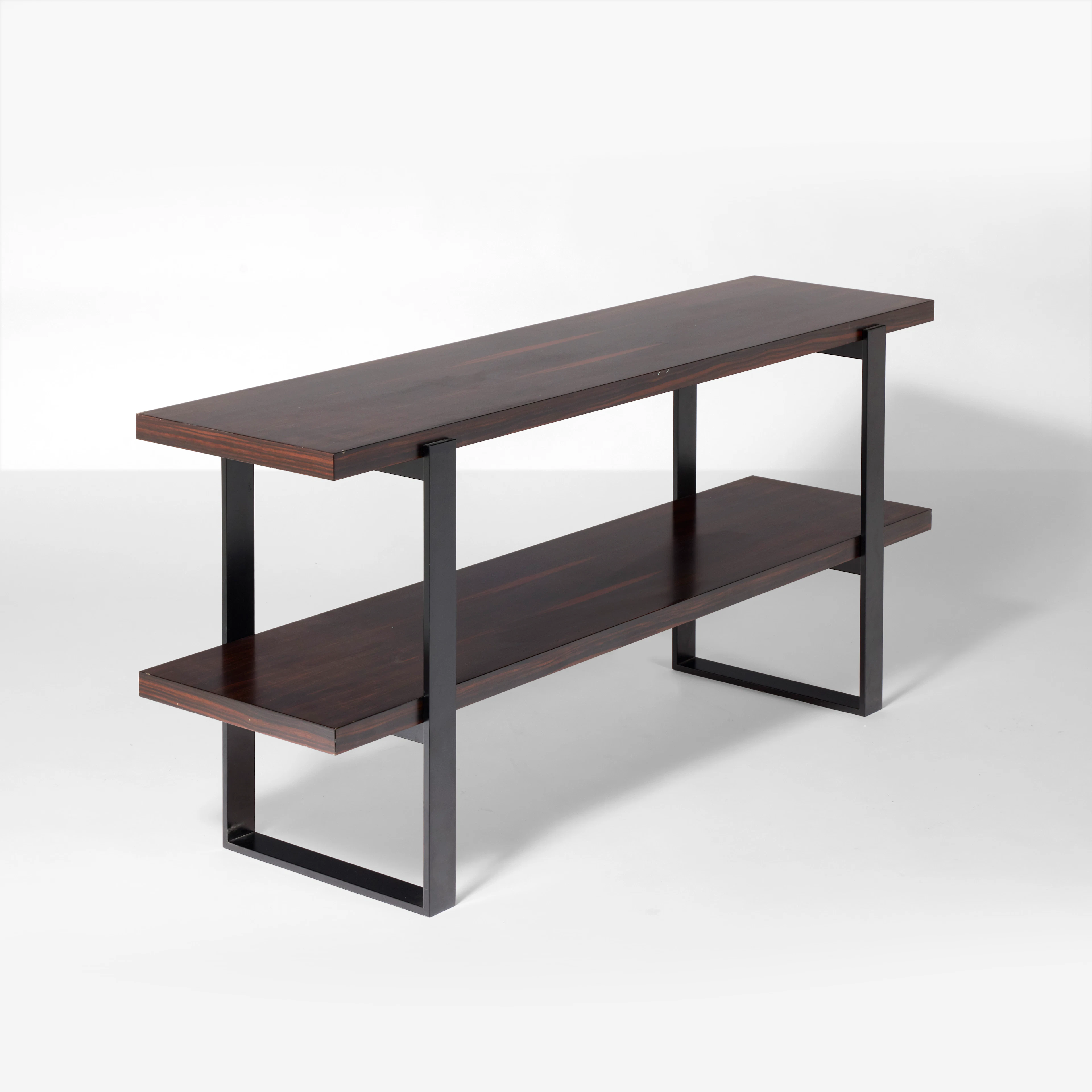 Piero LISSONI Né en 1956 Bureau et console