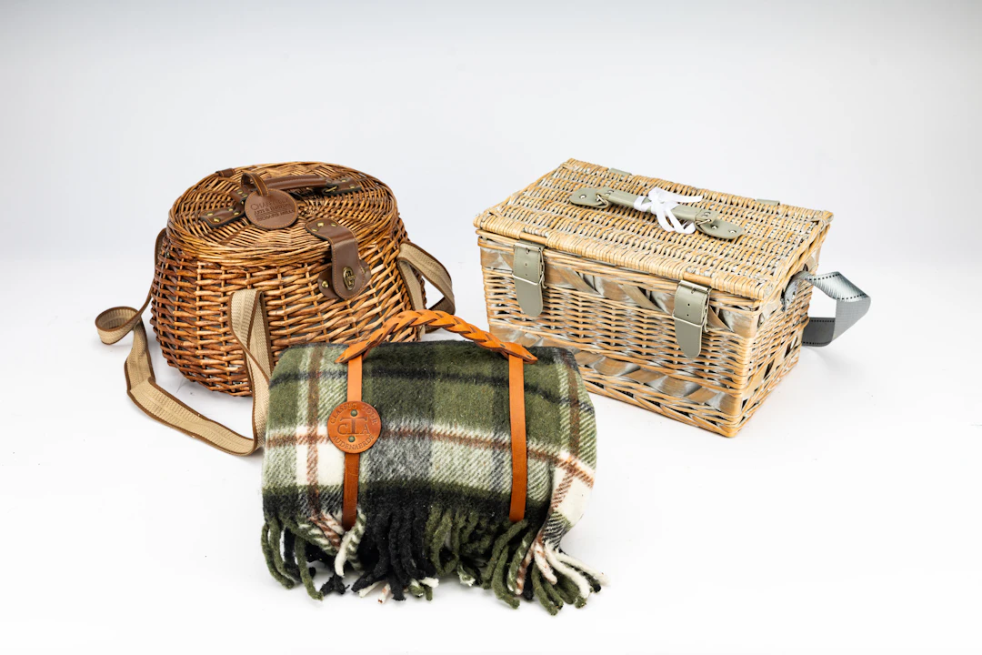 Wicker picnic and blanket No reserve
