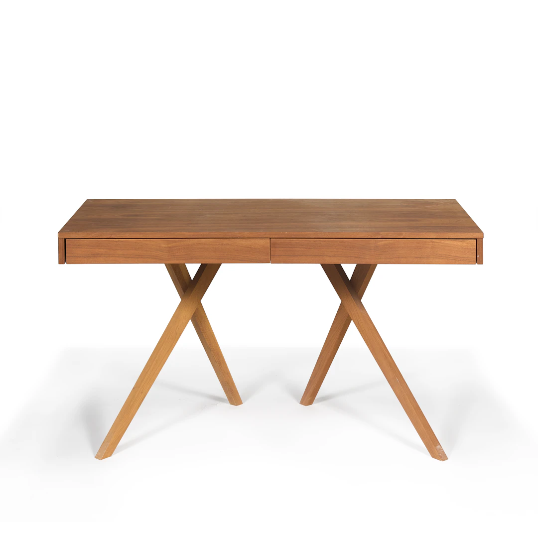 TRAVAIL CONTEMPORAIN Bureau