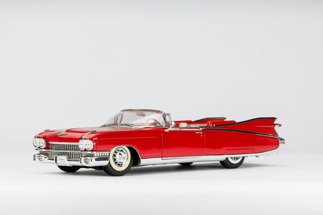 Cadillac Eldorado Biarritz – Maisto scale model No reserve